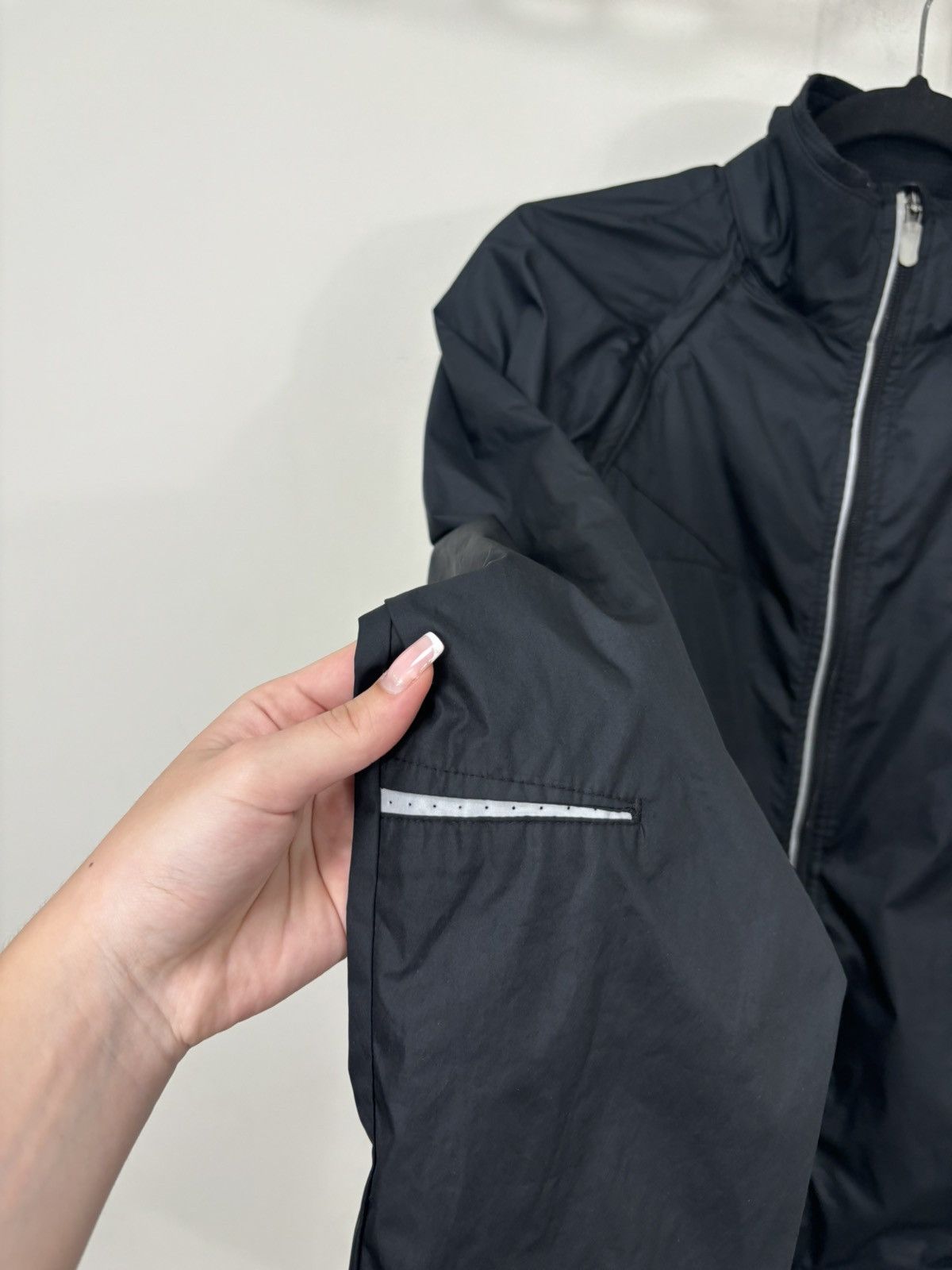Nike Vintage Nike Y2K Hype Transformer 2 in 1 Black Light Jacket Size US M / EU 48-50 / 2 - 11 Thumbnail