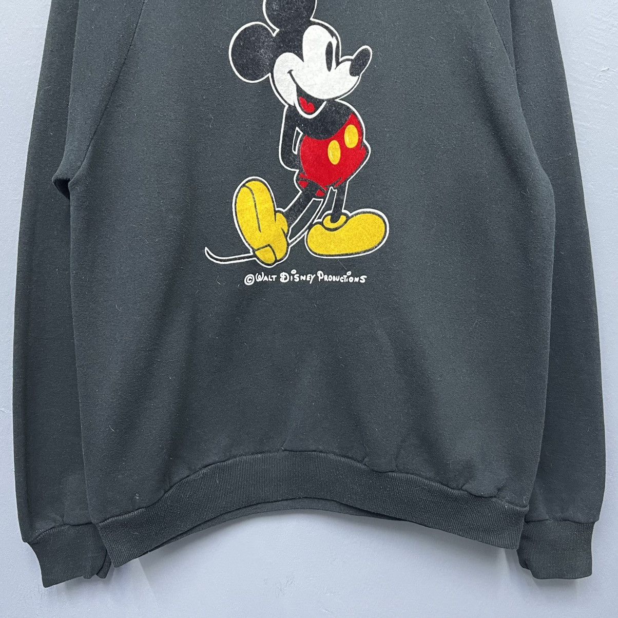 Mickey Mouse Vintage 80s Mickey Mouse Flocked Crewneck Sweatshirt Size US M / EU 48-50 / 2 - 4 Thumbnail