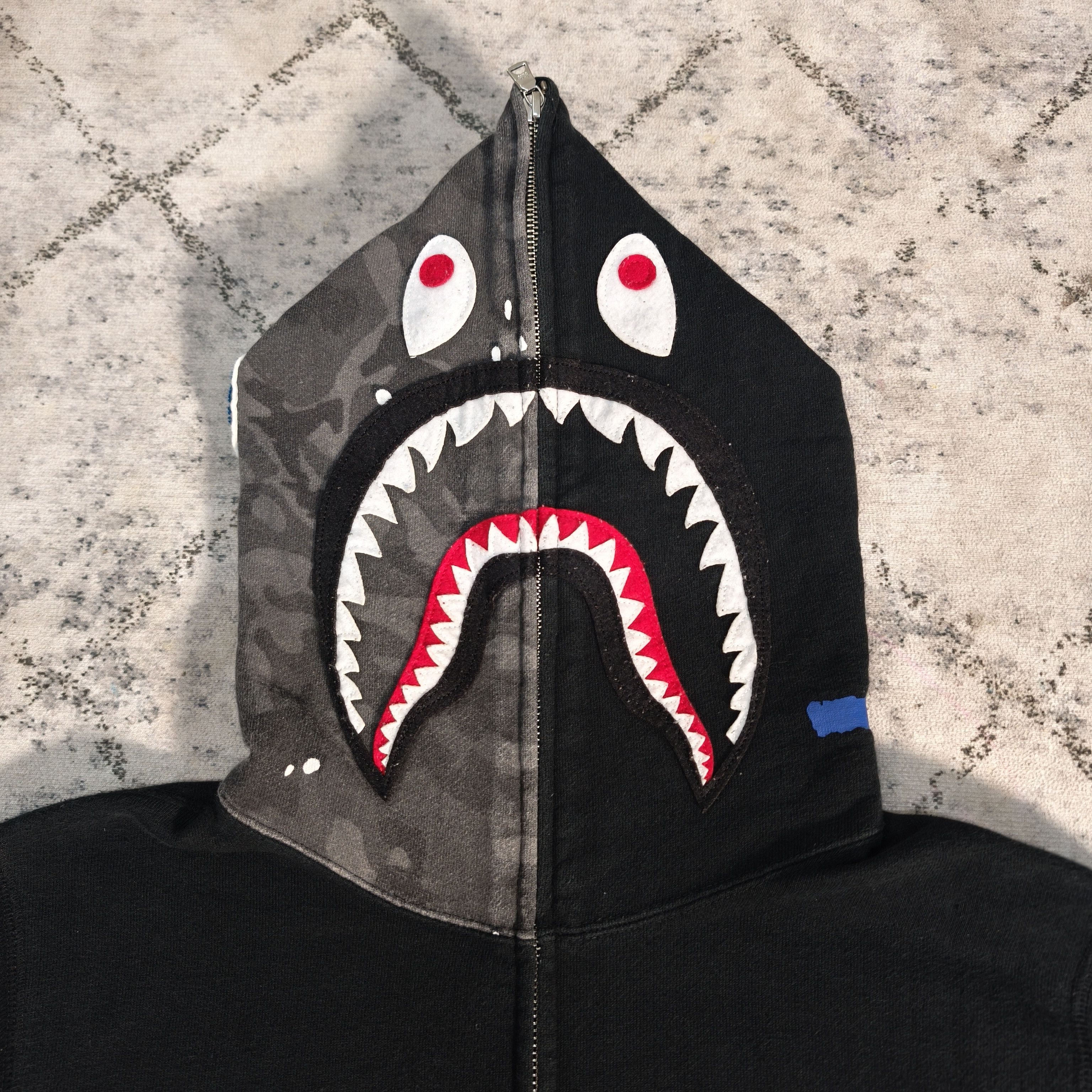 Bape × Stussy 🔥🔥 2013 Bape x Stussy Shark Hoodie Size US M / EU 48-50 / 2 - 2 Thumbnail