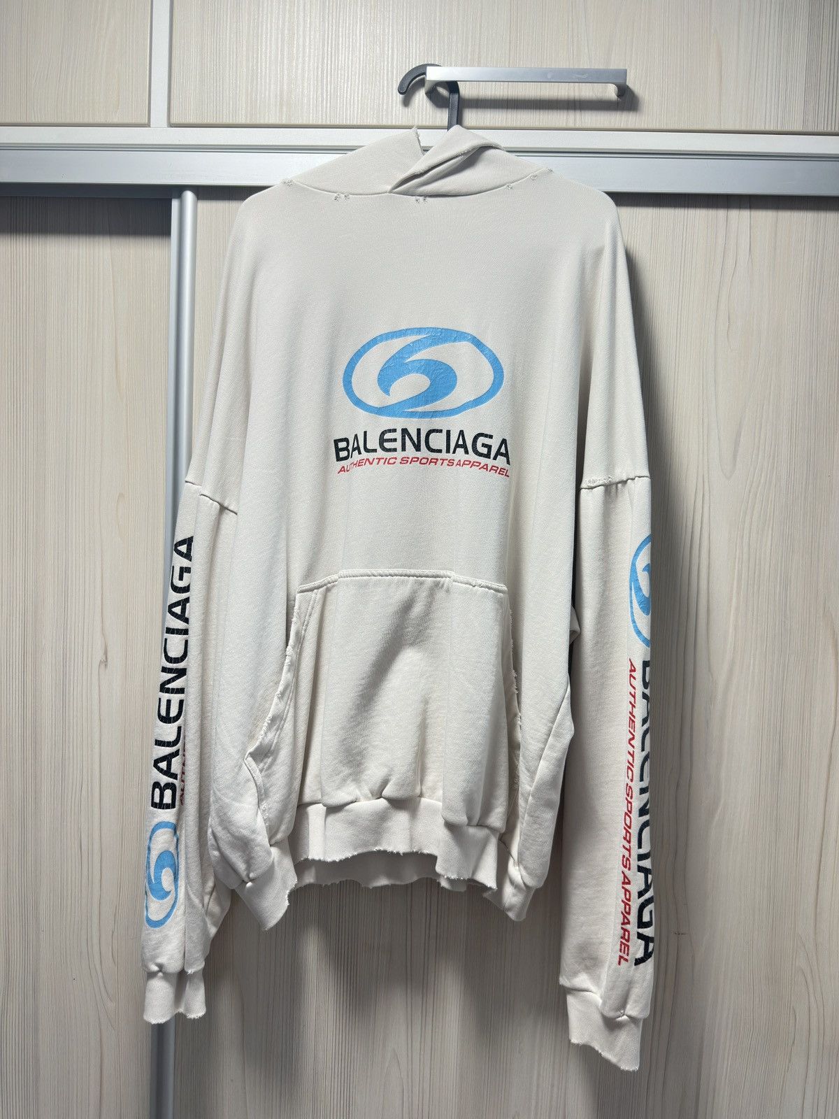 Balenciaga Balenciaga - Surfer Hoodie - Beige | Grailed