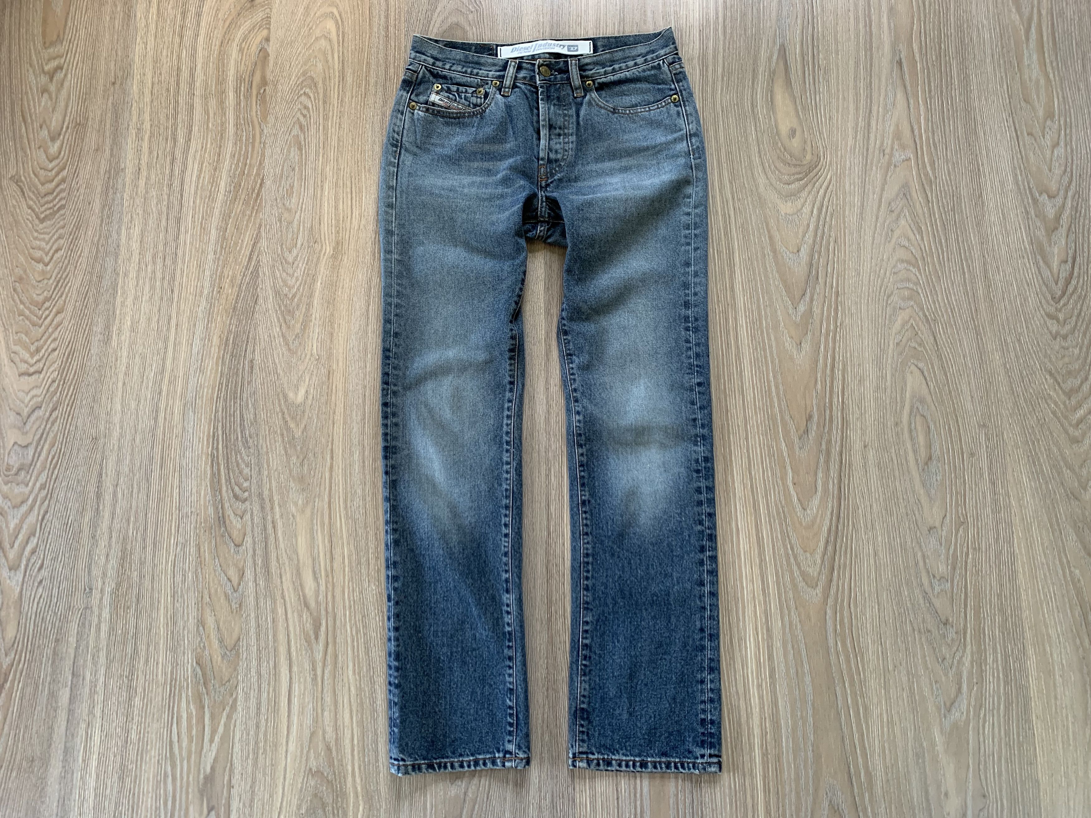 Diesel Vintage Diesel Industry Denim Division RR55 Jeans Size 26" / US 2 / IT 38 - 2 Thumbnail
