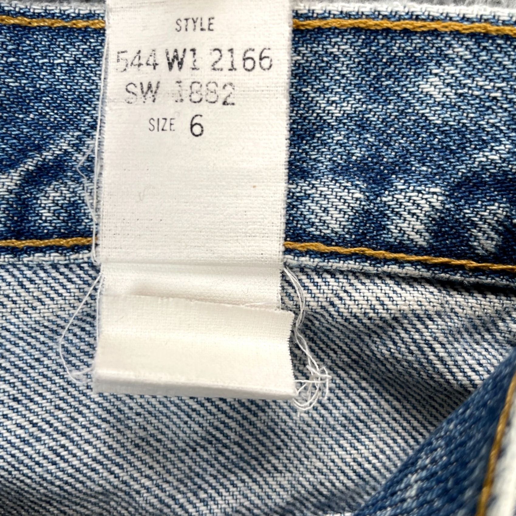 Vintage VINTAGE Sasson Jeans Womens 6 Blue Tapered Leg Denim Acid Wash Size 26" / US 2 / IT 38 - 5 Thumbnail