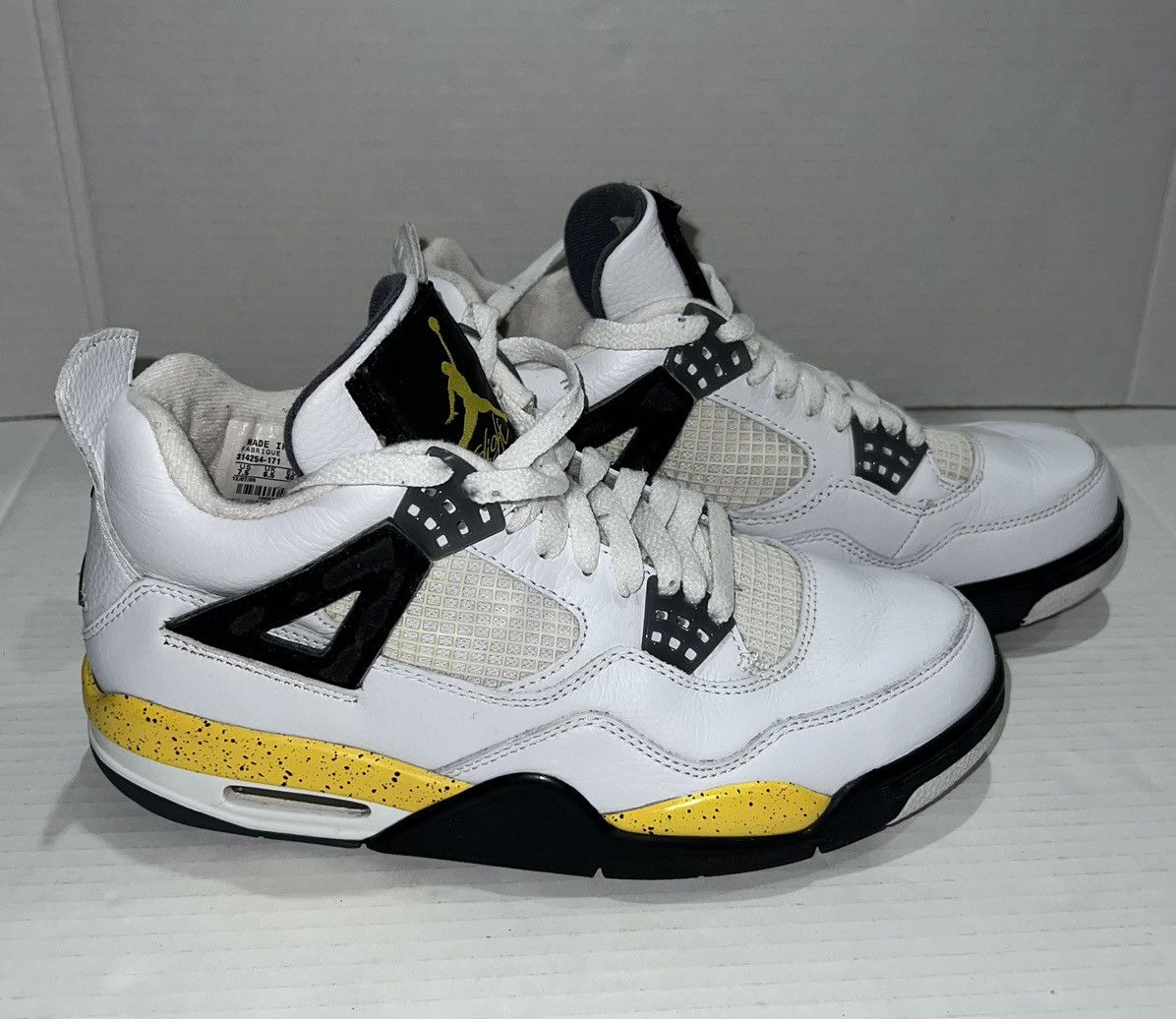 Jordan Brand 2006 Rare Air Jordan 4 Iv Tour Yellow Ls 314254-171 Men 7.5 Size US 7.5 / EU 40-41 - 1 Thumbnail