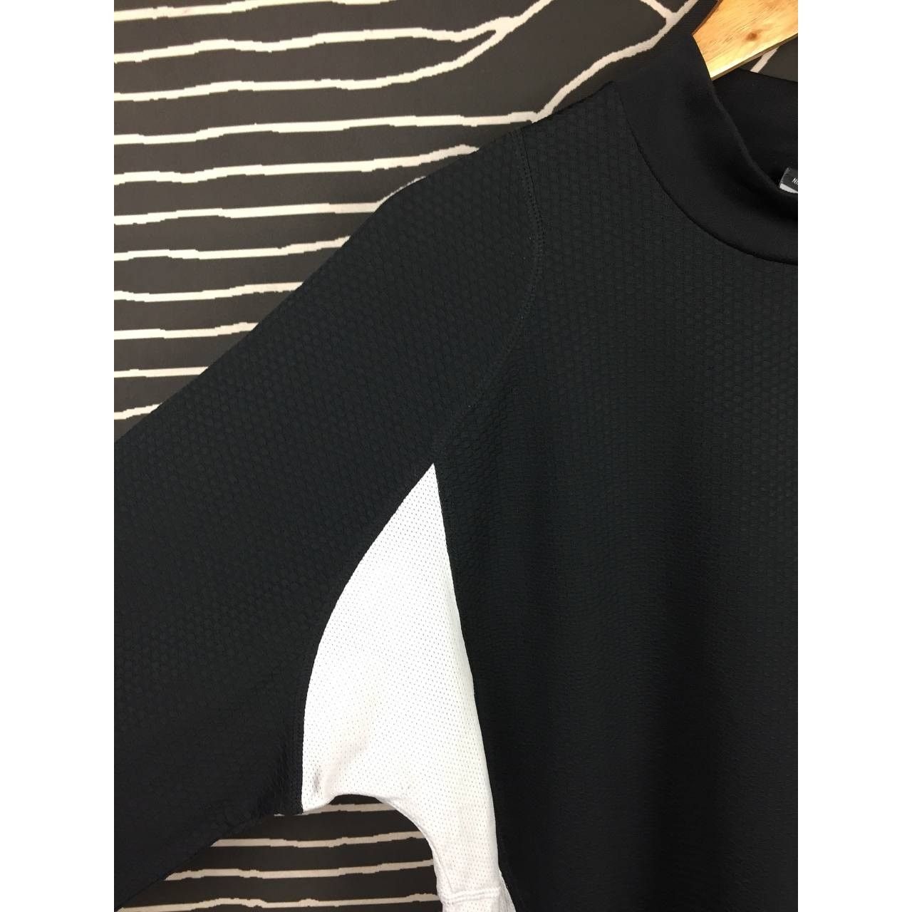 Nike Nike Sphere-Dry Baseball Turtle Neck Sportswear Tee Size US L / EU 52-54 / 3 - 5 Thumbnail