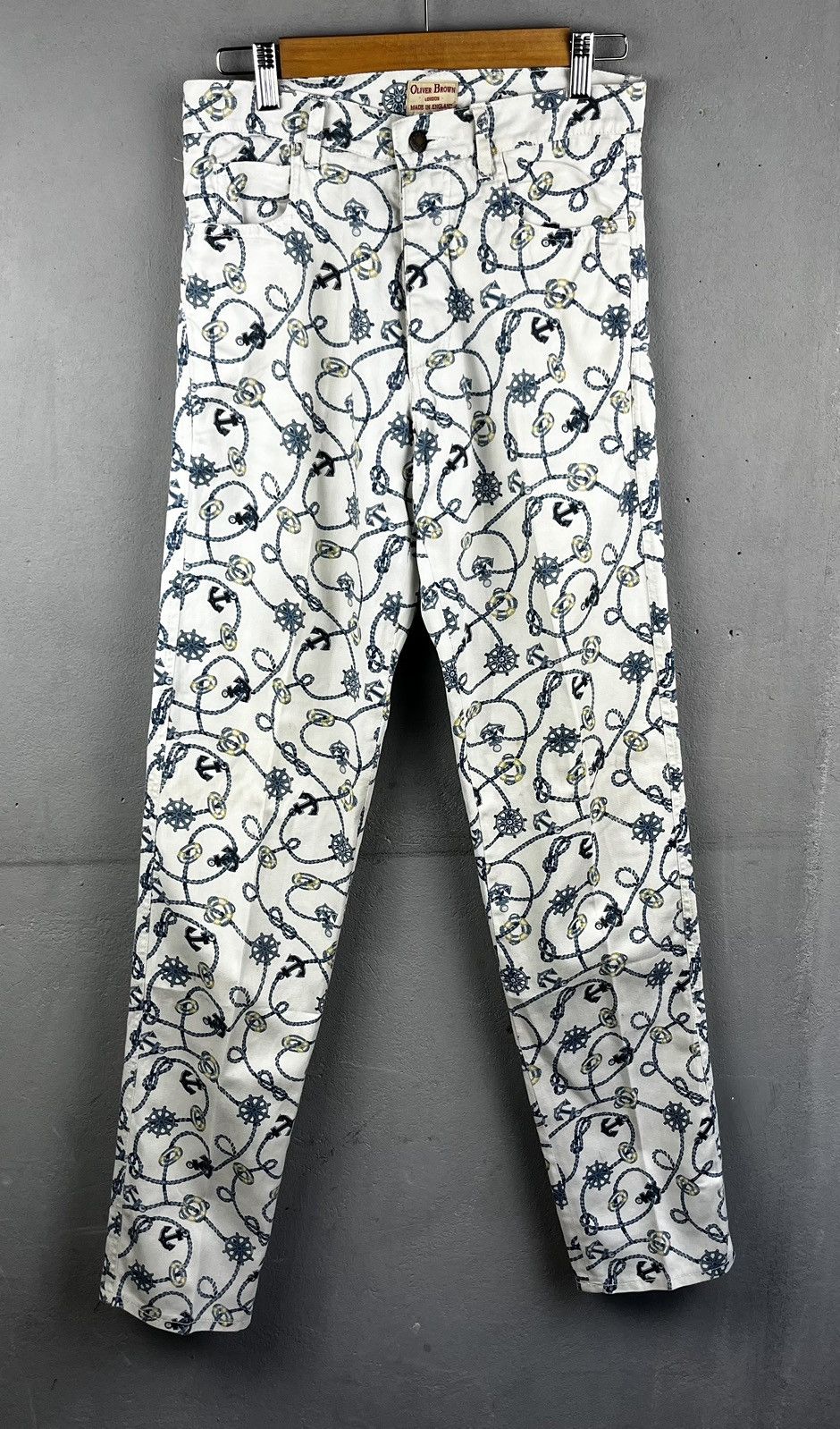 Moschino Oliver Brown london art pants Size US 30 / EU 46 - 1 Thumbnail