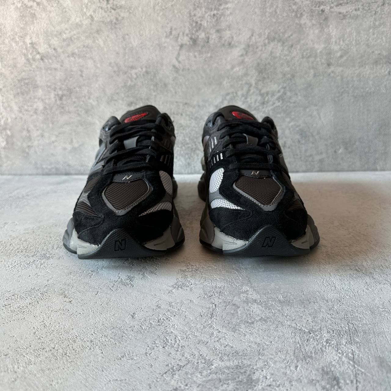 New Balance New Balance 9060 'Black' Size 42.5 U9060BLK Size US 9 / EU 42 - 5 Thumbnail