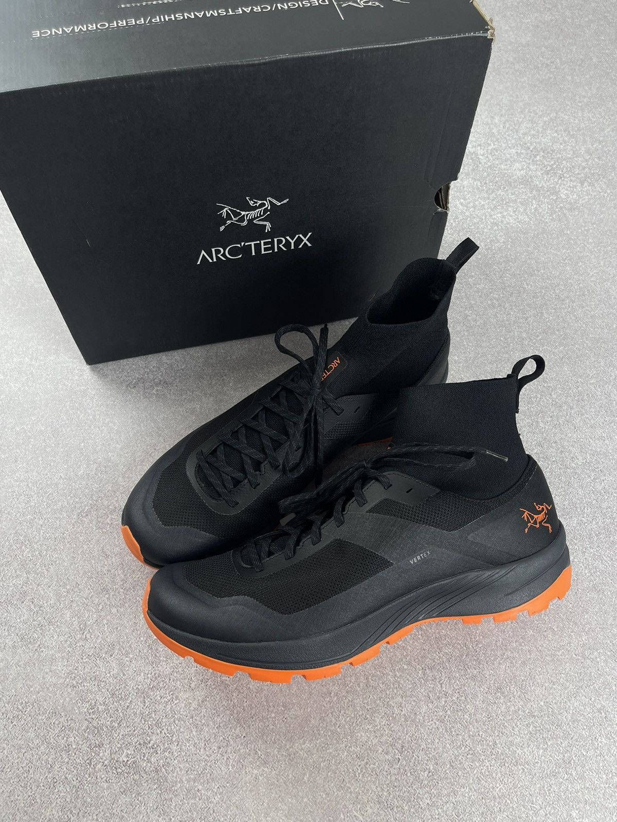 Arc'teryx Arcteryx Vertex Black/Bright Phenom Sneakers Size US 13 Size US 13 / EU 46 - 2 Thumbnail