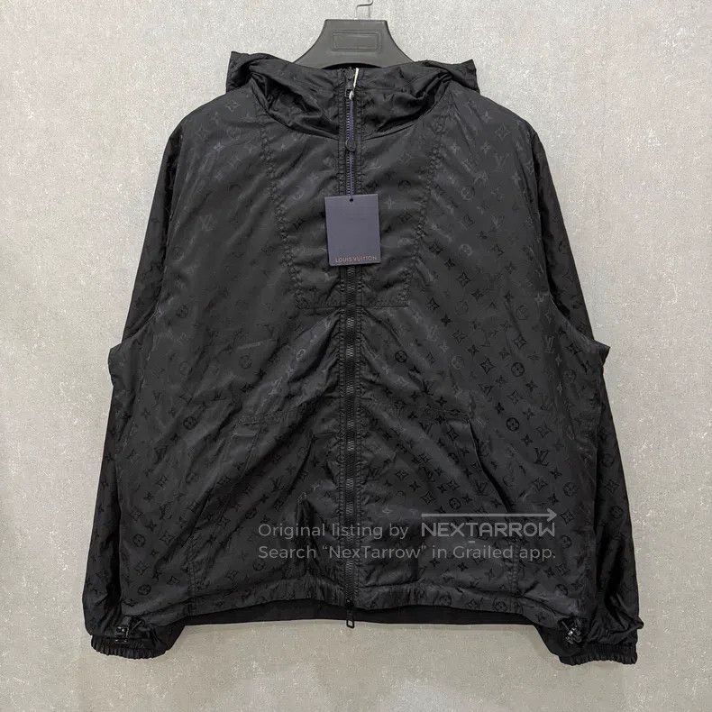 Louis Vuitton Louis Vuitton Black pin full of logo double-sided wear ass Size US L / EU 52-54 / 3 - 2 Thumbnail