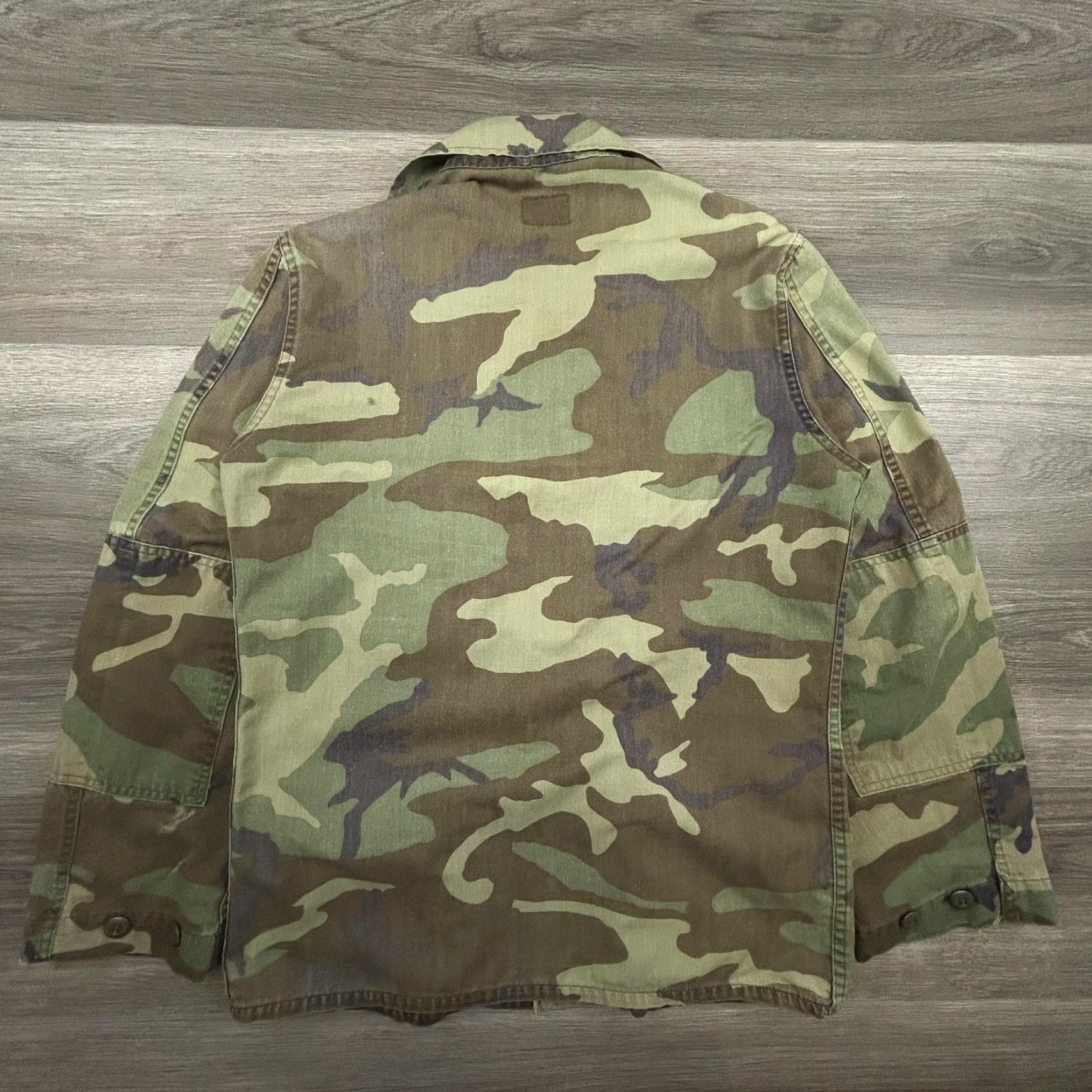Vintage VINTAGE U.S. Military Jacket Mens M Green Woodland Camouflage Field Jacket Size US M / EU 48-50 / 2 - 2 Thumbnail