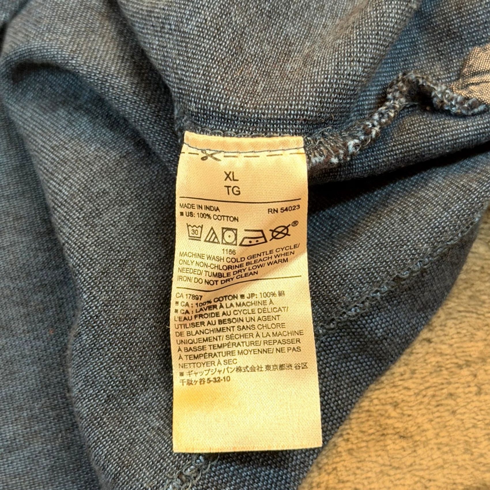 Banana Republic Banana Republic Polo Shirt Blue Heathered Cotton Short Sleeve with Pocket XL Mens Buttoned Chest Pocket Casual Business Shirts Size US XL / EU 56 / 4 - 5 Thumbnail