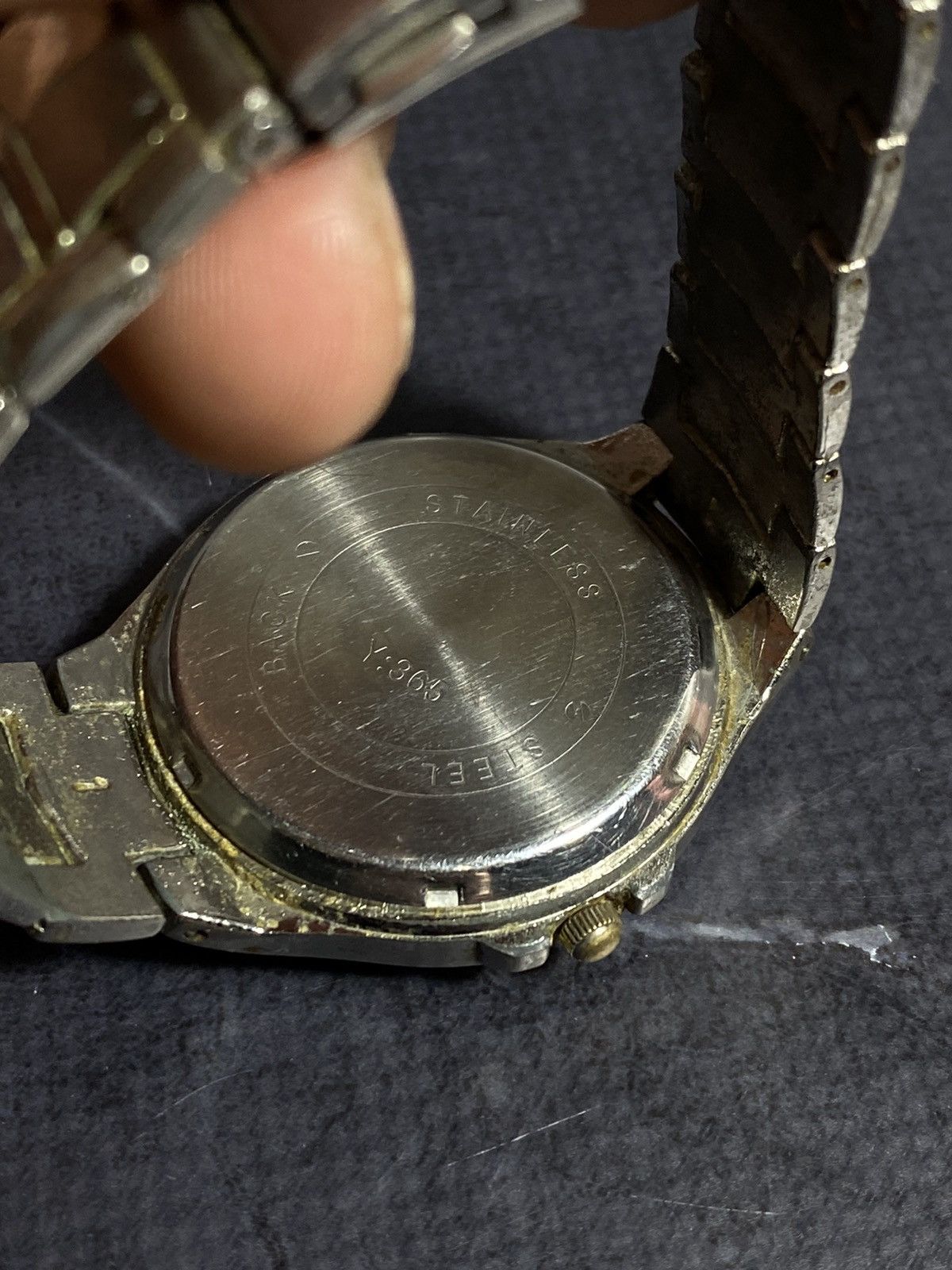 Vintage OMAX Gold Dial Quartz Watch - Vintage Style Size ONE SIZE - 9 Thumbnail