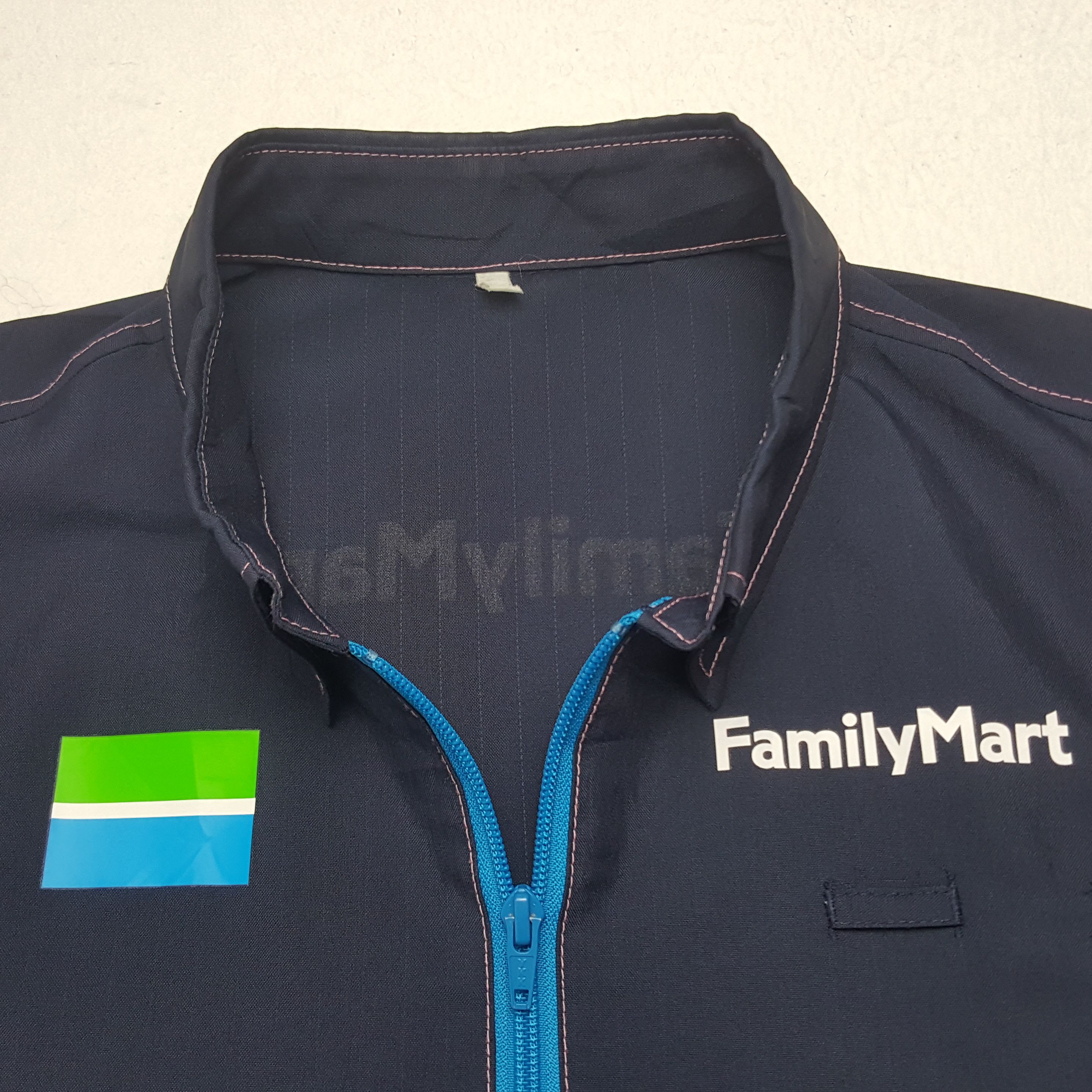 Japanese Brand × Vintage Vintage Family Mart Worker Uniform Jacket Size US M / EU 48-50 / 2 - 5 Thumbnail