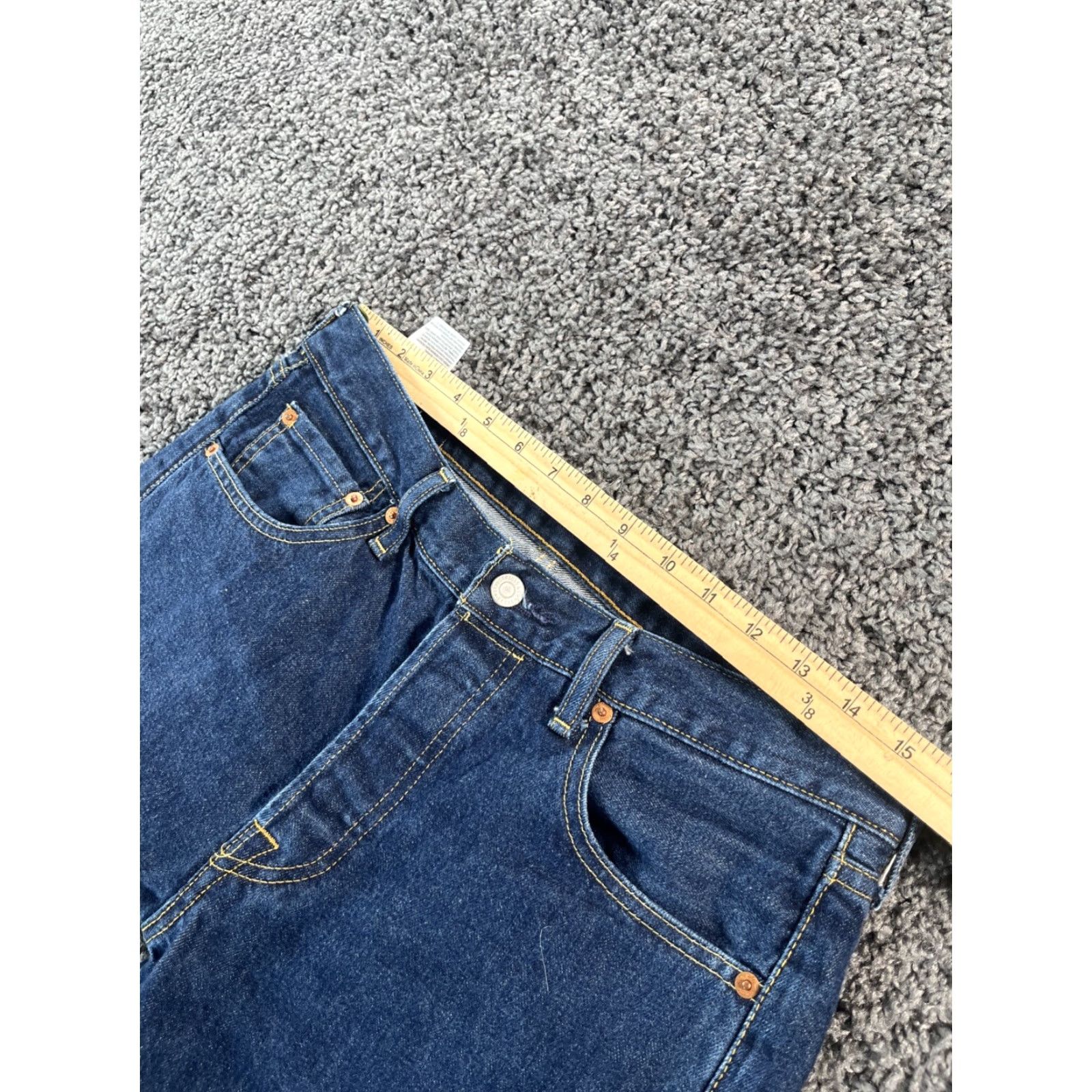 Levi's VINTAGE Levi's 501 Jeans Men 30x30 Straight Denim Blue 90s Cowboy USA Mens Jeans Regular 5-Pocket Size US 30 / EU 46 - 4 Thumbnail