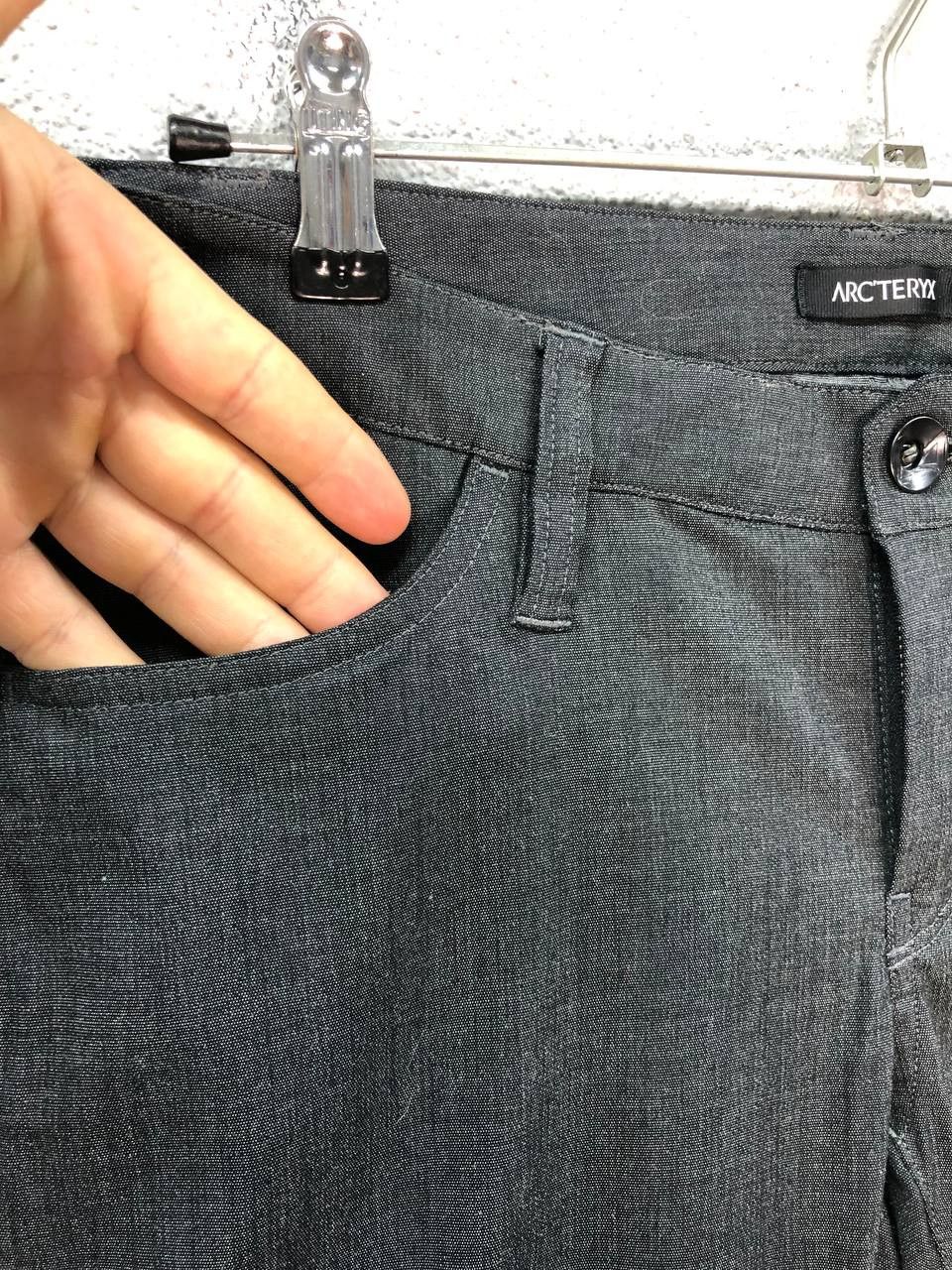 Arc'teryx Arcteryx womens reflective pants size US 6 / M Size 28" / US 6 / IT 42 - 4 Thumbnail