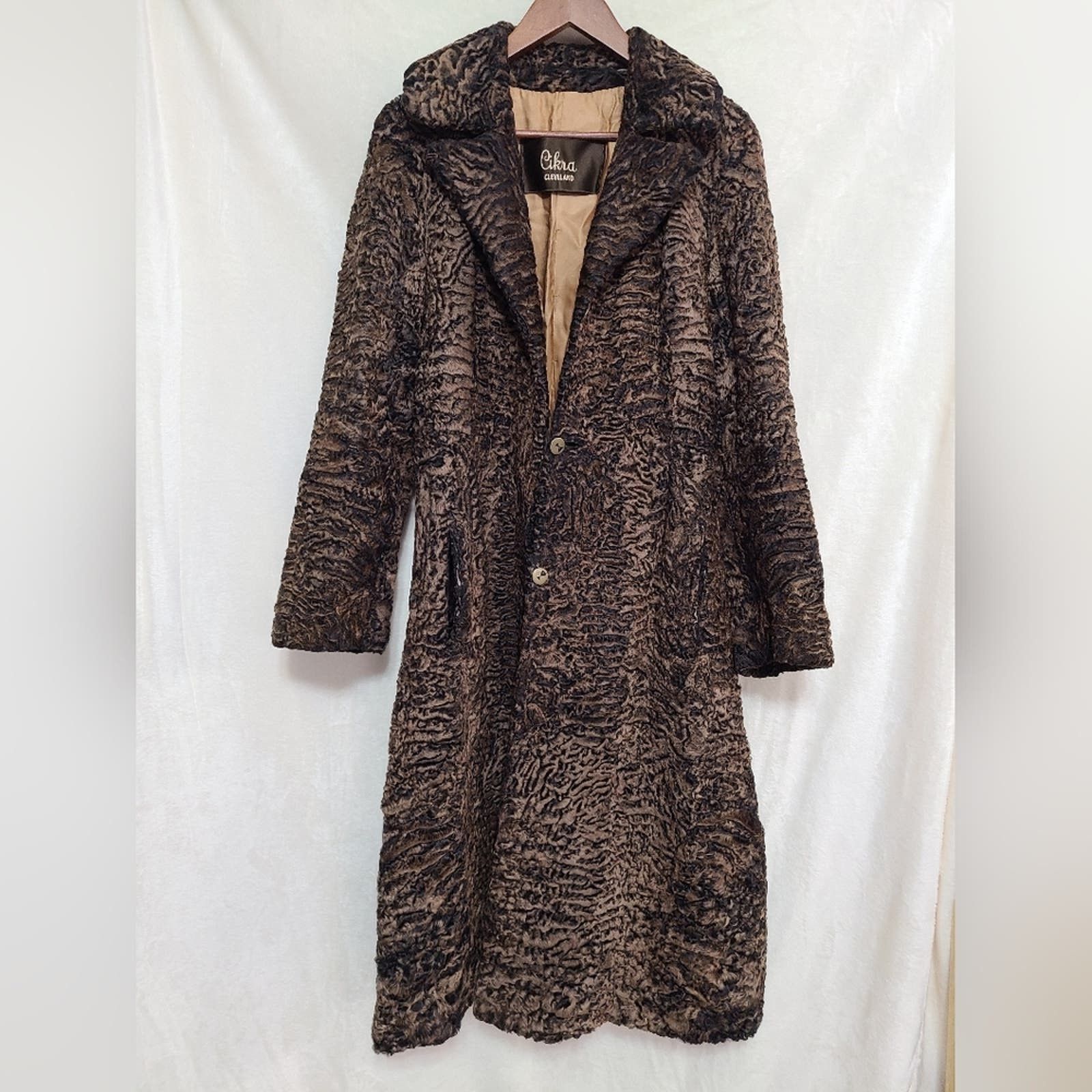 Vintage 60s Women's Cikra Cleveland Persian Lamb Coat