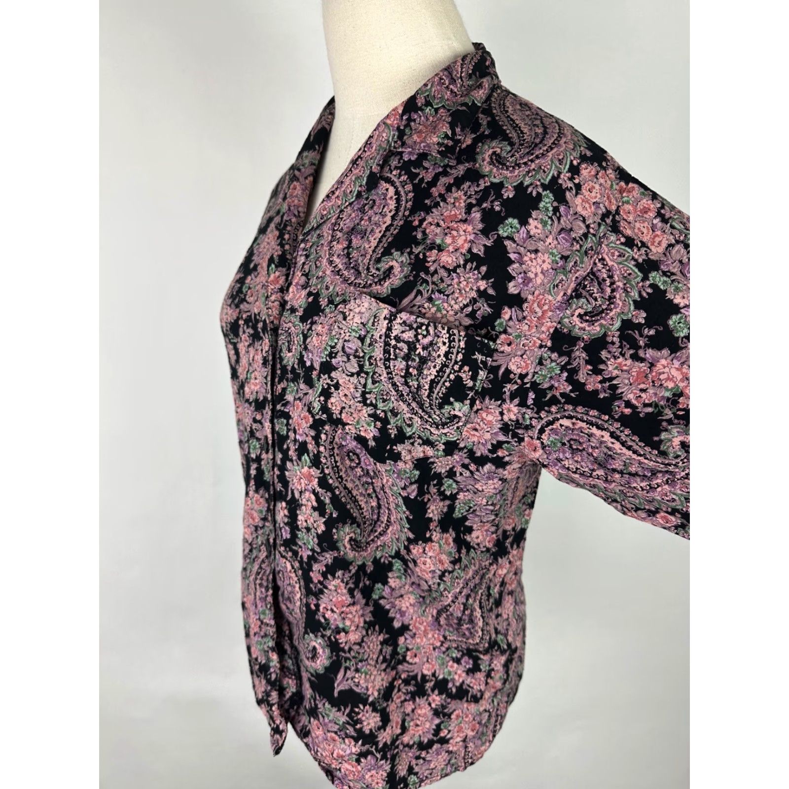 Pinko VINTAGE Maren Blouse Shirt Womens S Pink Black Paisley 90s Bohemian Rayon Short Sleeve Button Size S / US 4 / IT 40 - 6 Thumbnail