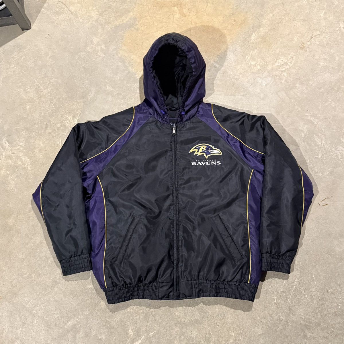 Vintage Vtg 2000s Baltimore Ravens G-III Quilted Stadium Jacket Y2K Size US XL / EU 56 / 4 - 1 Thumbnail