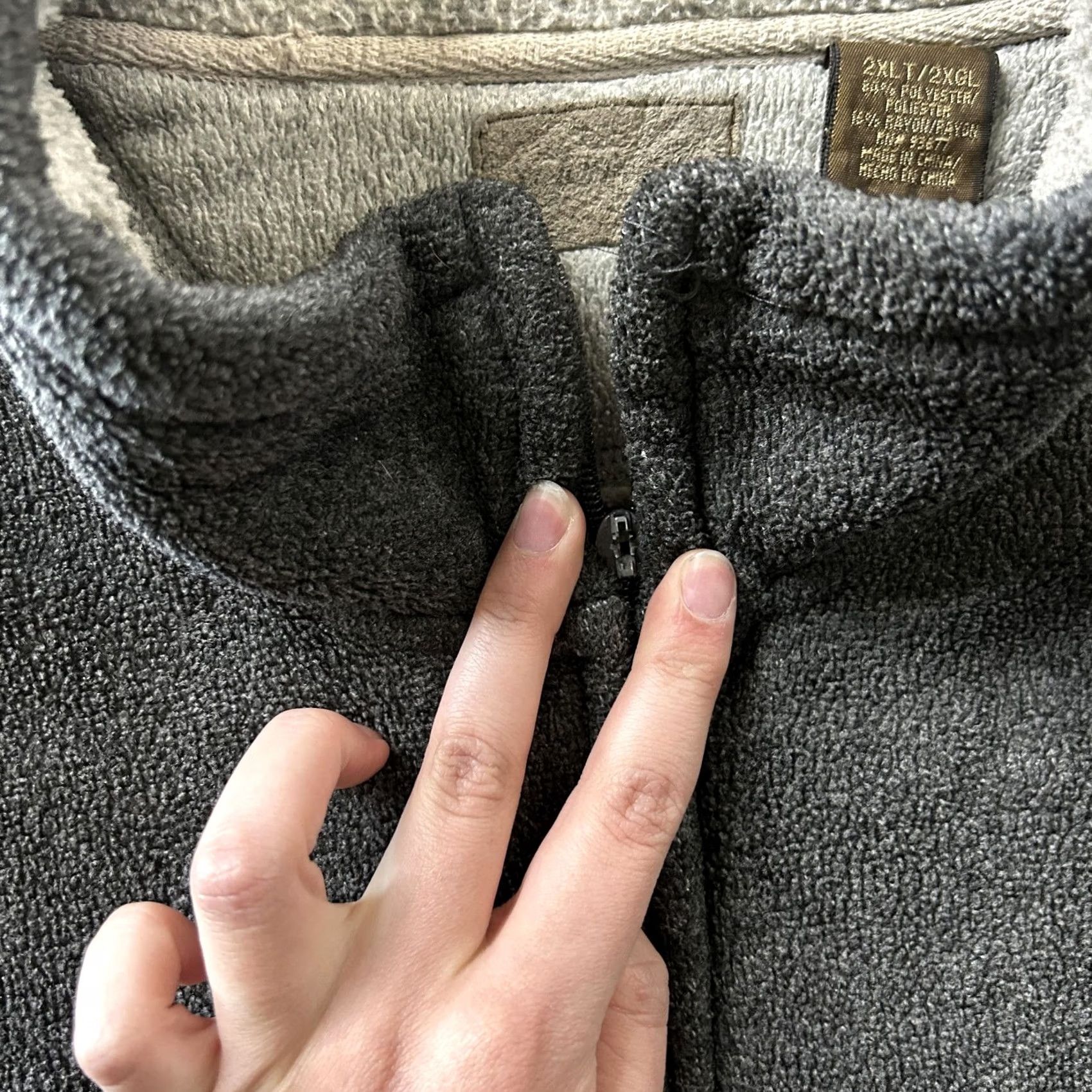 Vintage St. John's Bay Fleece Vest Mens 2XL Gray Full Zip Lined Warm Vest B&T Mens 2XL Gray Sherpa Fleece Full Zip Lined Warm Size US XXL / EU 58 / 5 - 3 Thumbnail