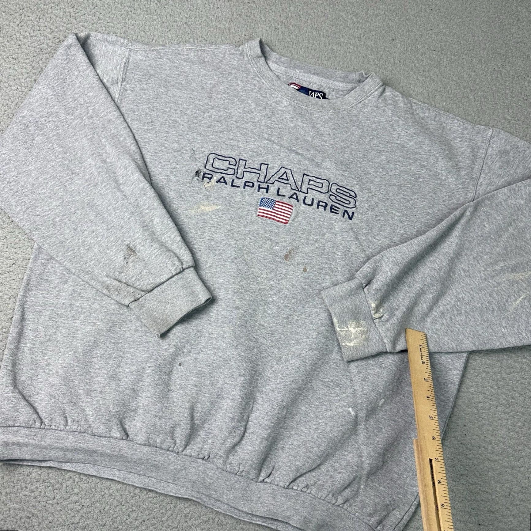 Ralph Lauren VINTAGE Chaps Ralph Lauren Sweatshirt Sweater Mens L Gray USA Flag Distressed 90s Y2k 90s Classic Preppy Mens Size US L / EU 52-54 / 3 - 6 Thumbnail