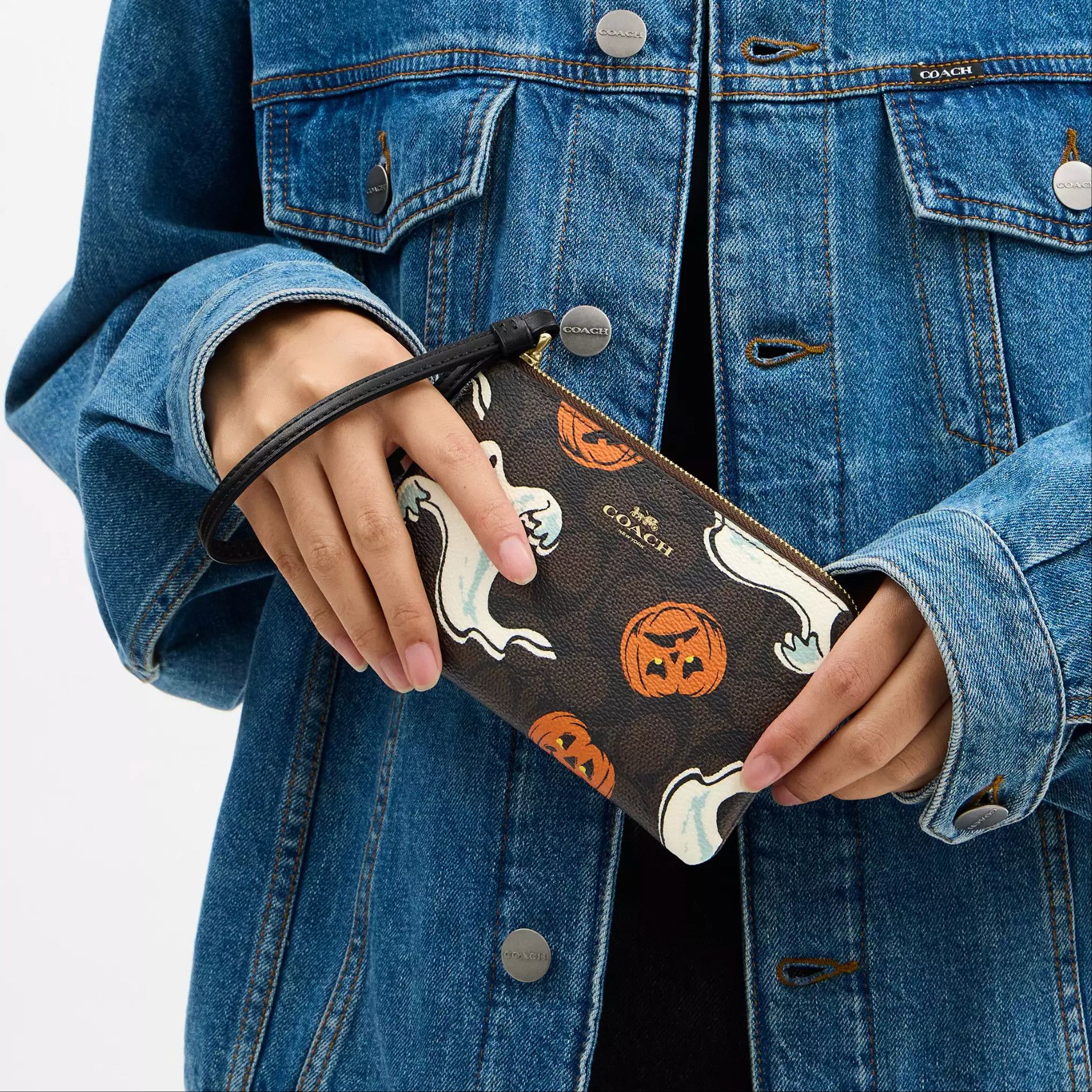 Coach Corner Zip Wristlet In Signature Canvas With Halloween CCL21 Size ONE SIZE - 8 Thumbnail