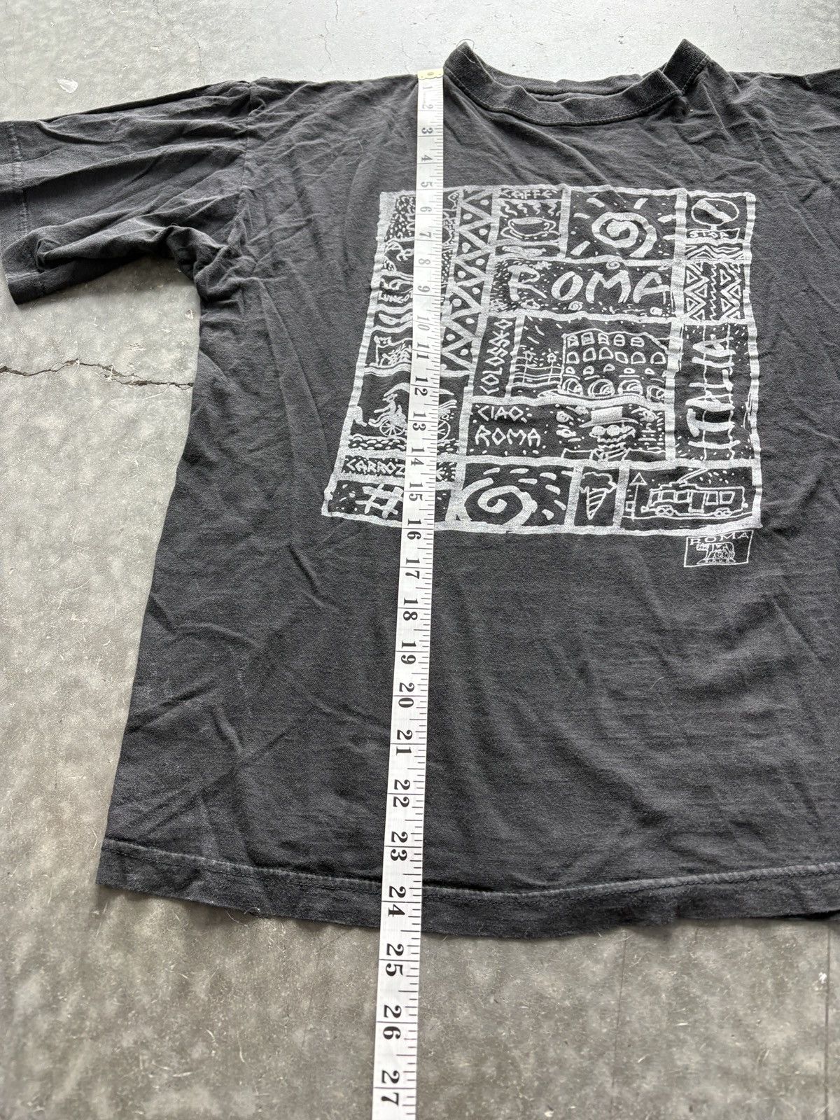 Vintage Vintage 90s Roma Graphic Tee Boxy Faded Black Size US L / EU 52-54 / 3 - 5 Thumbnail
