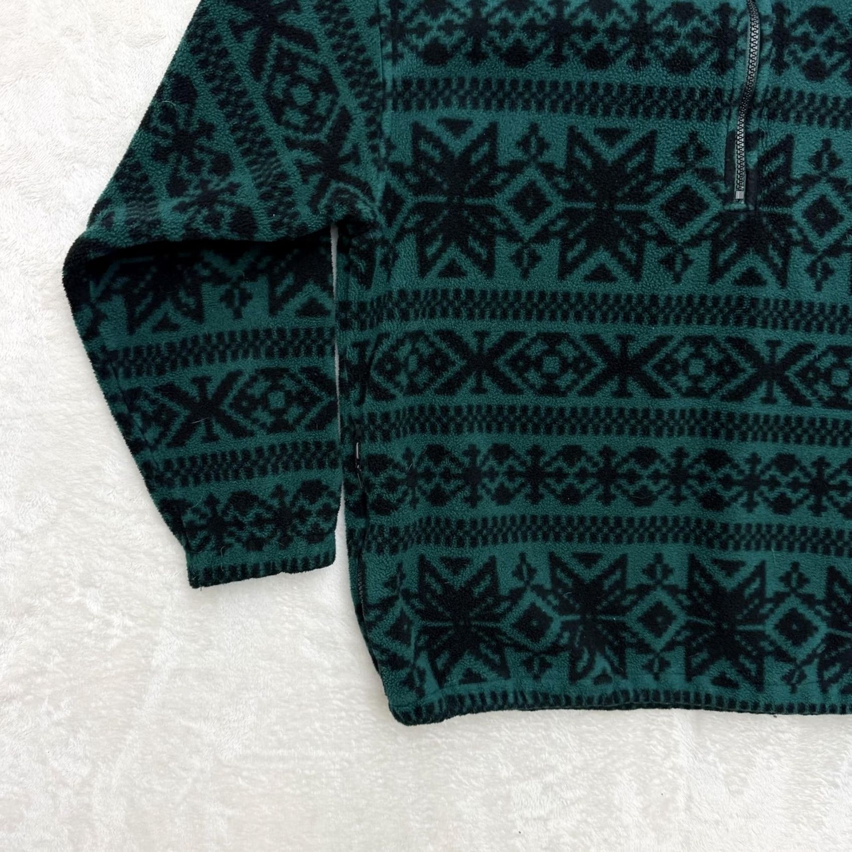 Eddie Bauer VINTAGE Eddie Bauer Sweater Fleece Pullover Mens M Green Fair Isle 1/4 Zip - Mock Neck, Long Sleeve, Zip, Pockets, Activewear, Casual Mens Size US M / EU 48-50 / 2 - 6 Thumbnail