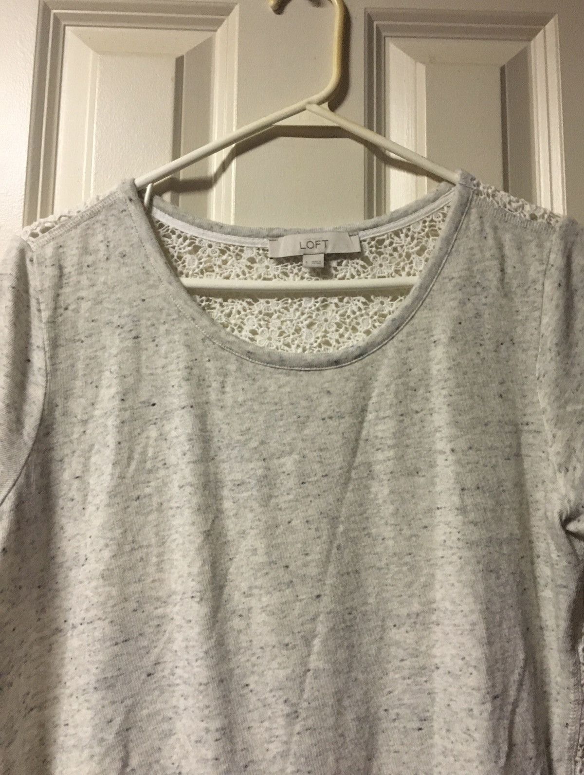 Loft Loft Women’s Top Size Small Excellent Condition Lace Back Size S / US 4 / IT 40 - 3 Thumbnail