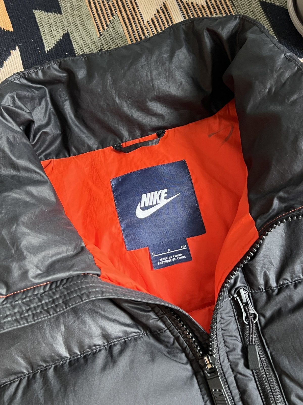 Nike Vintage Nike Drill Y2k Puffer Vest Size US M / EU 48-50 / 2 - 13 Thumbnail