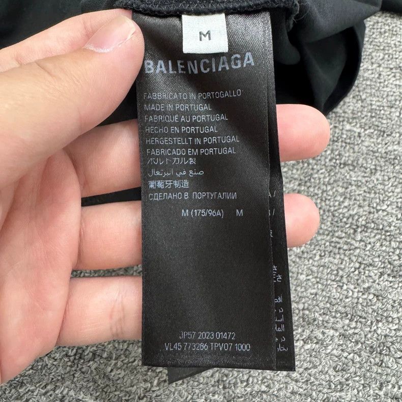 Balenciaga Balenciaga Black Short Sleeve Size US M / EU 48-50 / 2 - 3 Thumbnail
