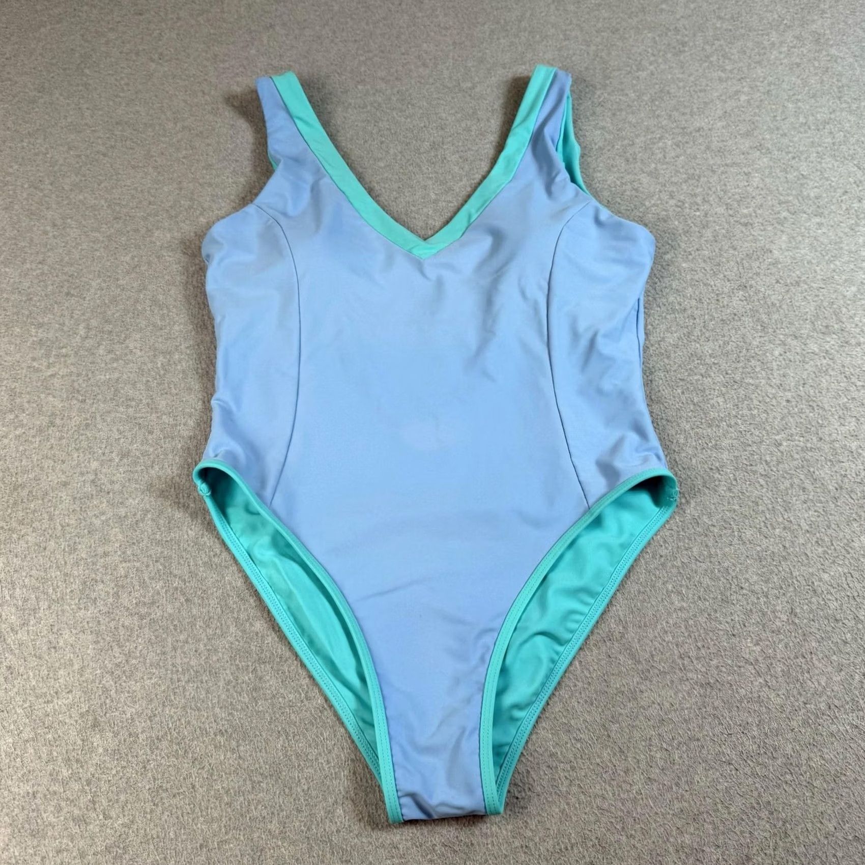 Vintage 93 Play Street One Piece XL Blue V Neck Aqua Trim Beac Tank Wide Straps Sleeveless Lined Stretch Womens Bathing Suit Size ONE SIZE - 2 Thumbnail