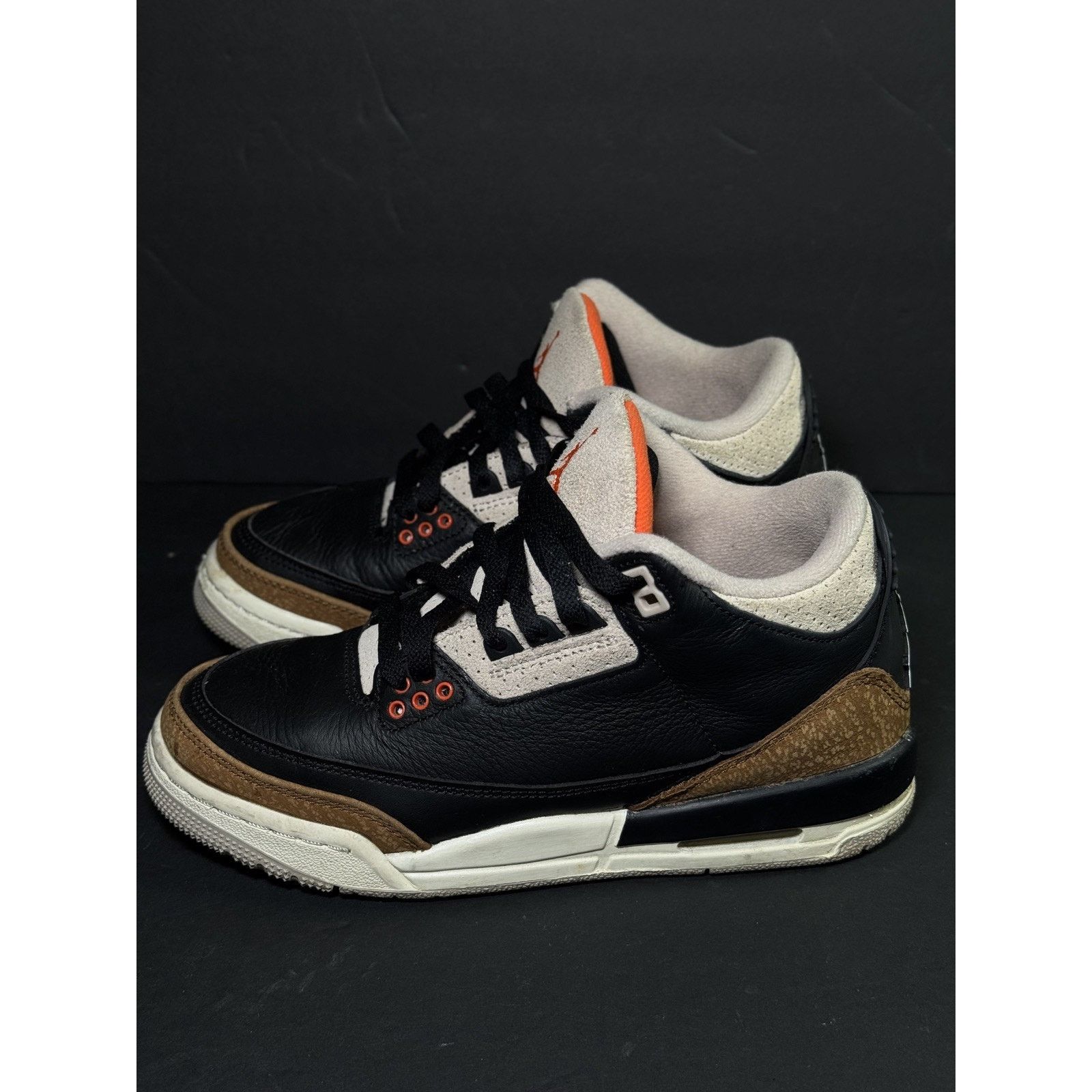 Jordan Brand Size 5- Jordan 3 Retro Mid Desert Elephant Size US 5 / EU 37 - 2 Thumbnail