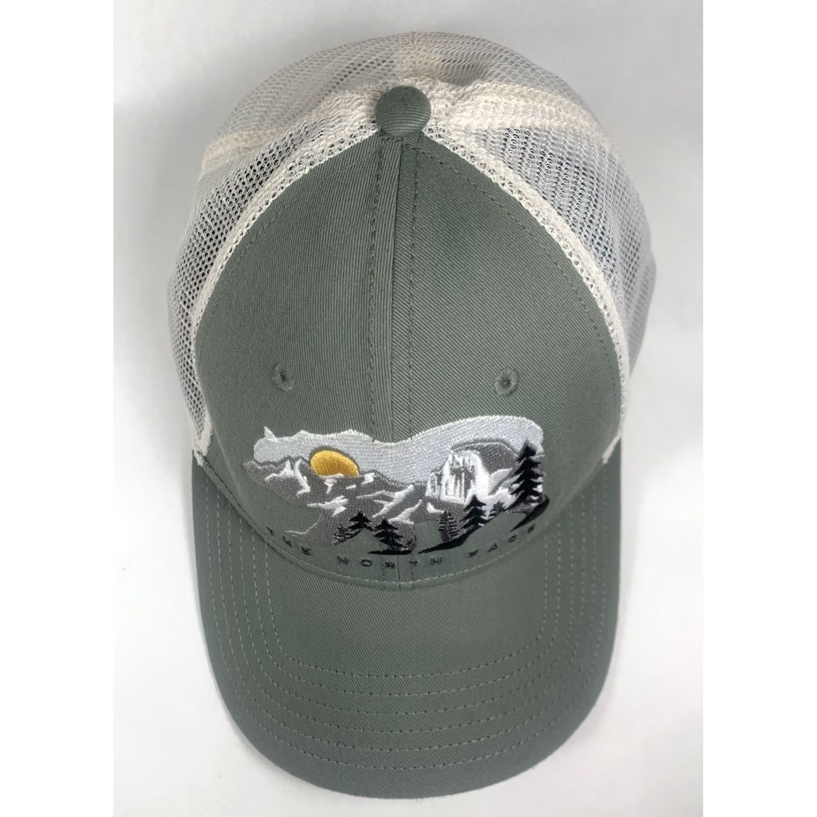 The North Face The North Face Trucker Hat Embroidered Snapback Green Bear Size ONE SIZE - 2 Thumbnail