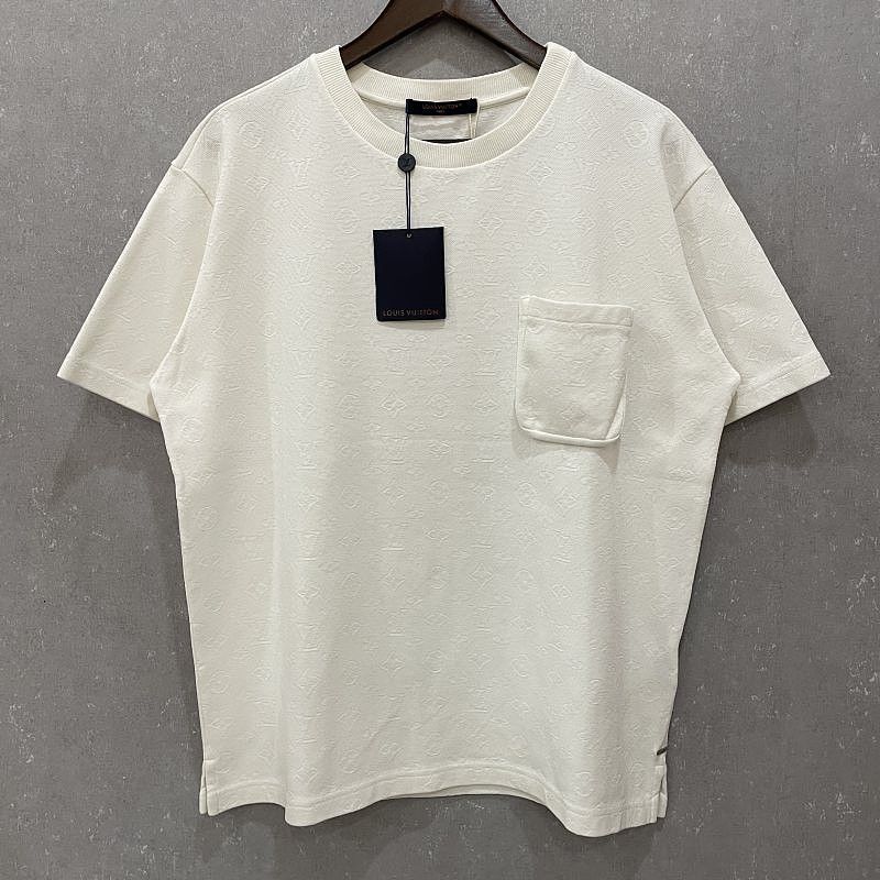 Louis Vuitton Louis Vuitton Monogram T-Shirt Size L Size US L / EU 52-54 / 3 - 1 Thumbnail