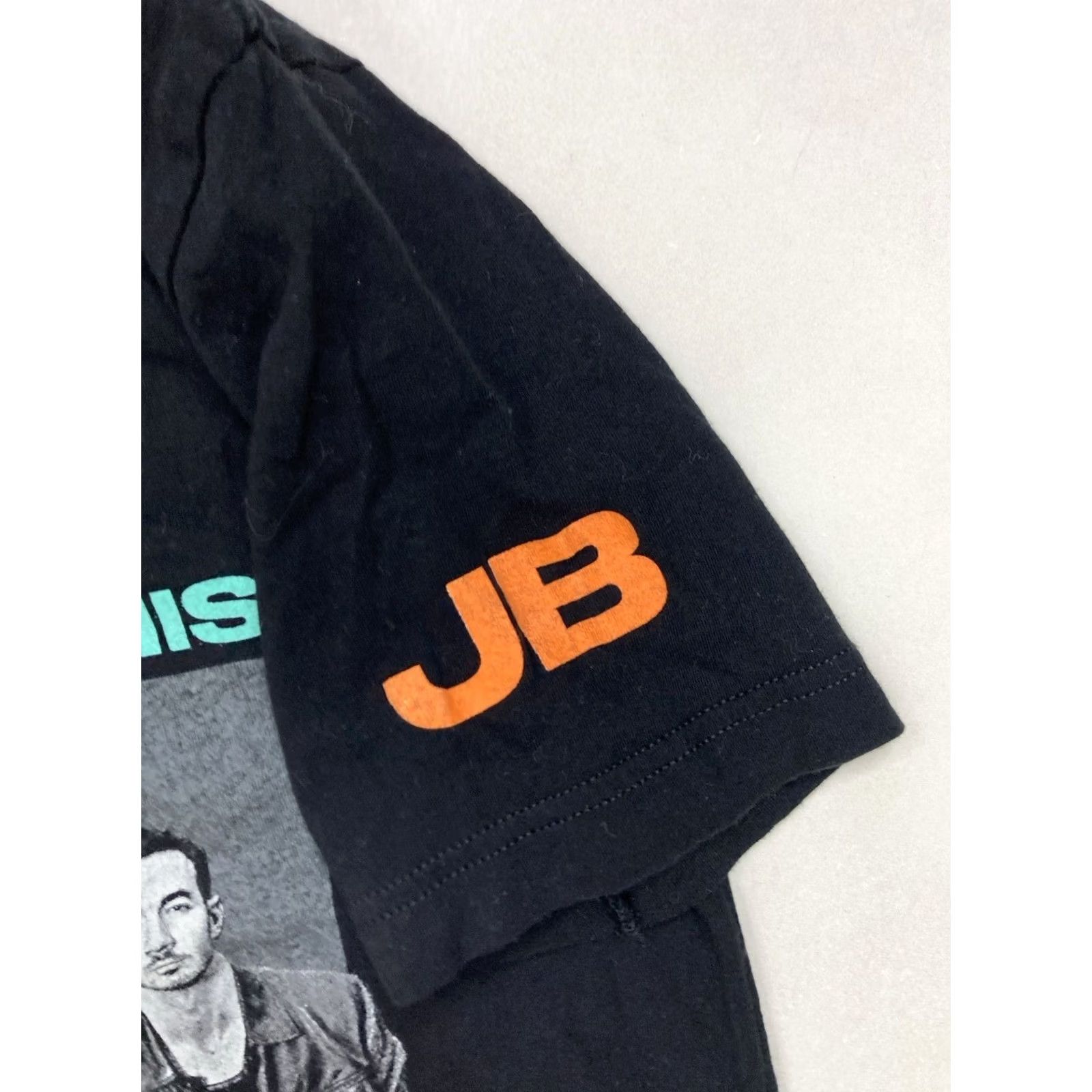 Vintage VINTAGE Jonas Brothers Remember This Tour 2021 Graphic T-shirt Women Small Black Music Shirt Size S / US 4 / IT 40 - 4 Thumbnail
