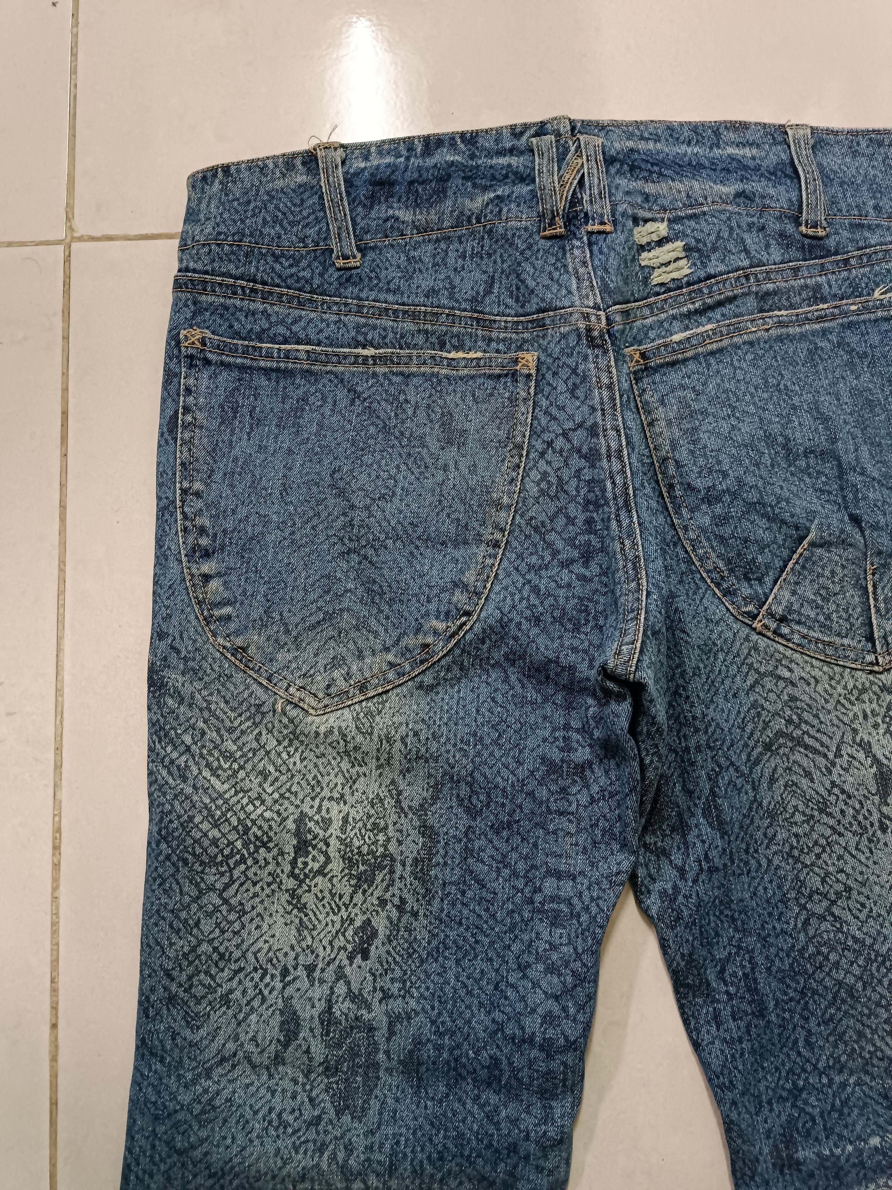 Japanese Brand × Jean RARE 🔥 Japanese Brand Snake Skin Distressed Jeans Size US 32 / EU 48 - 14 Thumbnail