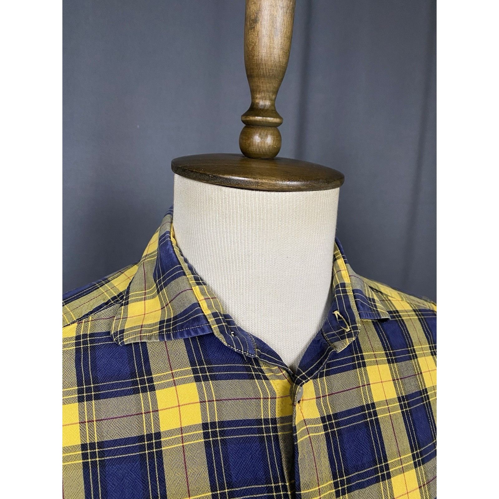 Etro Etro Men's Blue Yellow Checked Longsleeve Shirt Size 40 Size US M / EU 48-50 / 2 - 6 Thumbnail