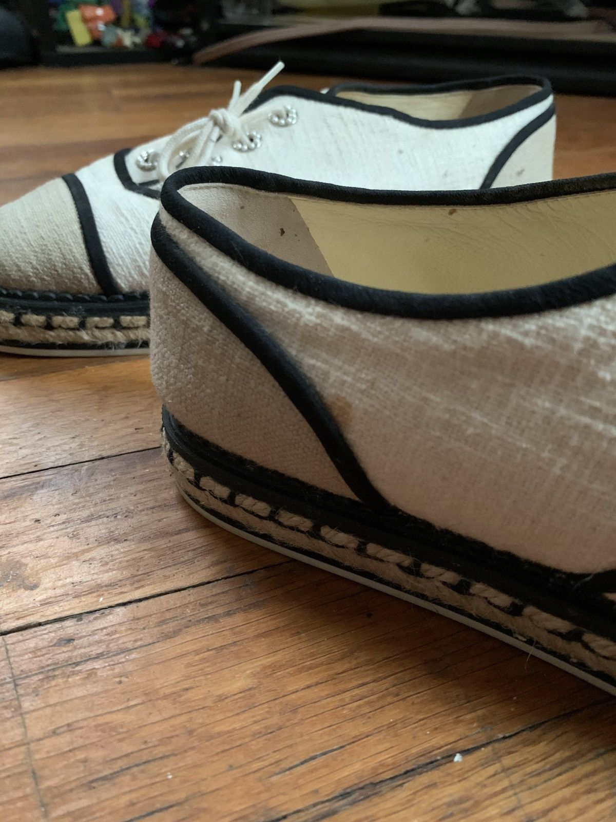 Chanel Chanel Pearl Canvas Espadrille Size US 9.5 / IT 39.5 - 8 Thumbnail