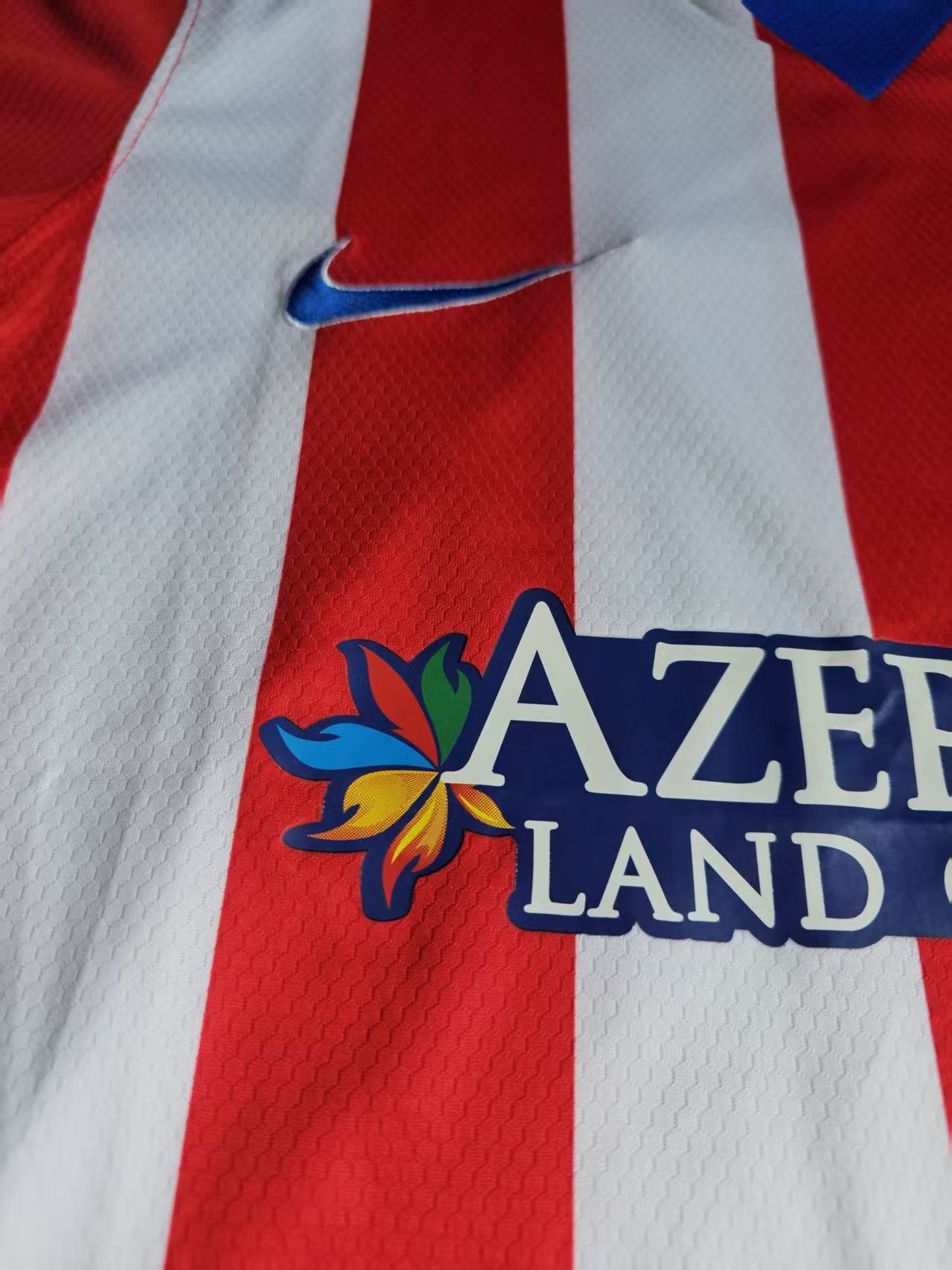 Other Atletico Madrid Jersey Home 2013 14 Season Size US L / EU 52-54 / 3 - 2 Thumbnail