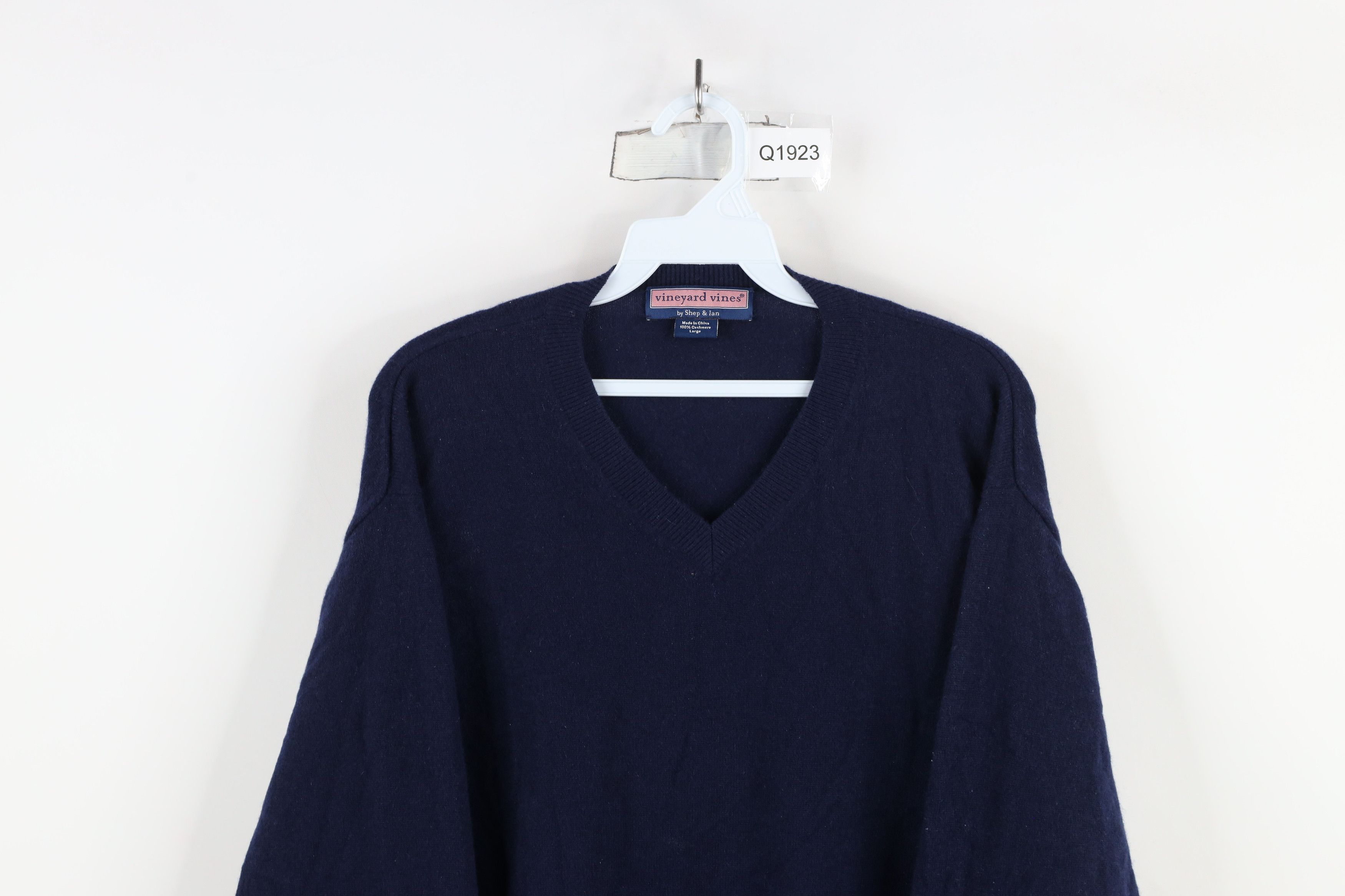 Vineyard Vines × Vintage Vineyard Vines Soft Cashmere Knit V-Neck Sweater Navy Blue Size US L / EU 52-54 / 3 - 2 Thumbnail