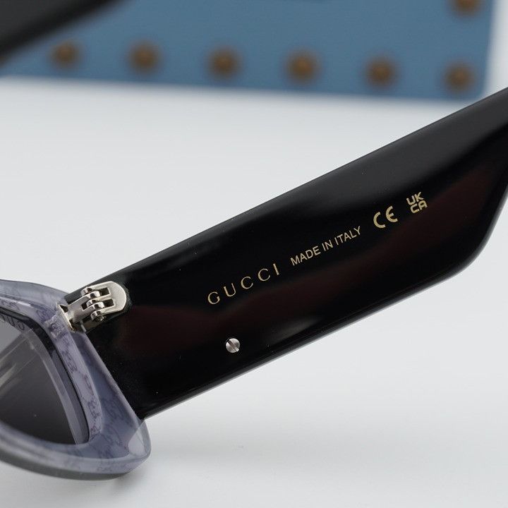 Gucci Gucci GG0516S 018 Sunglasses Black Rectangle Frame, Grey Size ONE SIZE - 7 Thumbnail