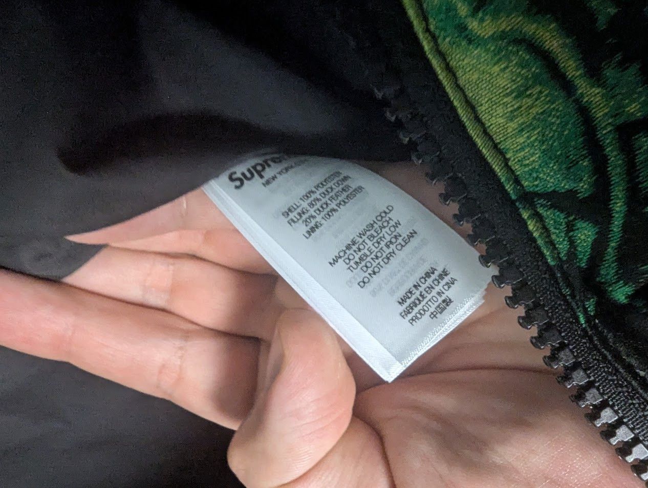 Supreme H.R Geiger Puffer Jacket Green Size US S / EU 44-46 / 1 - 4 Thumbnail