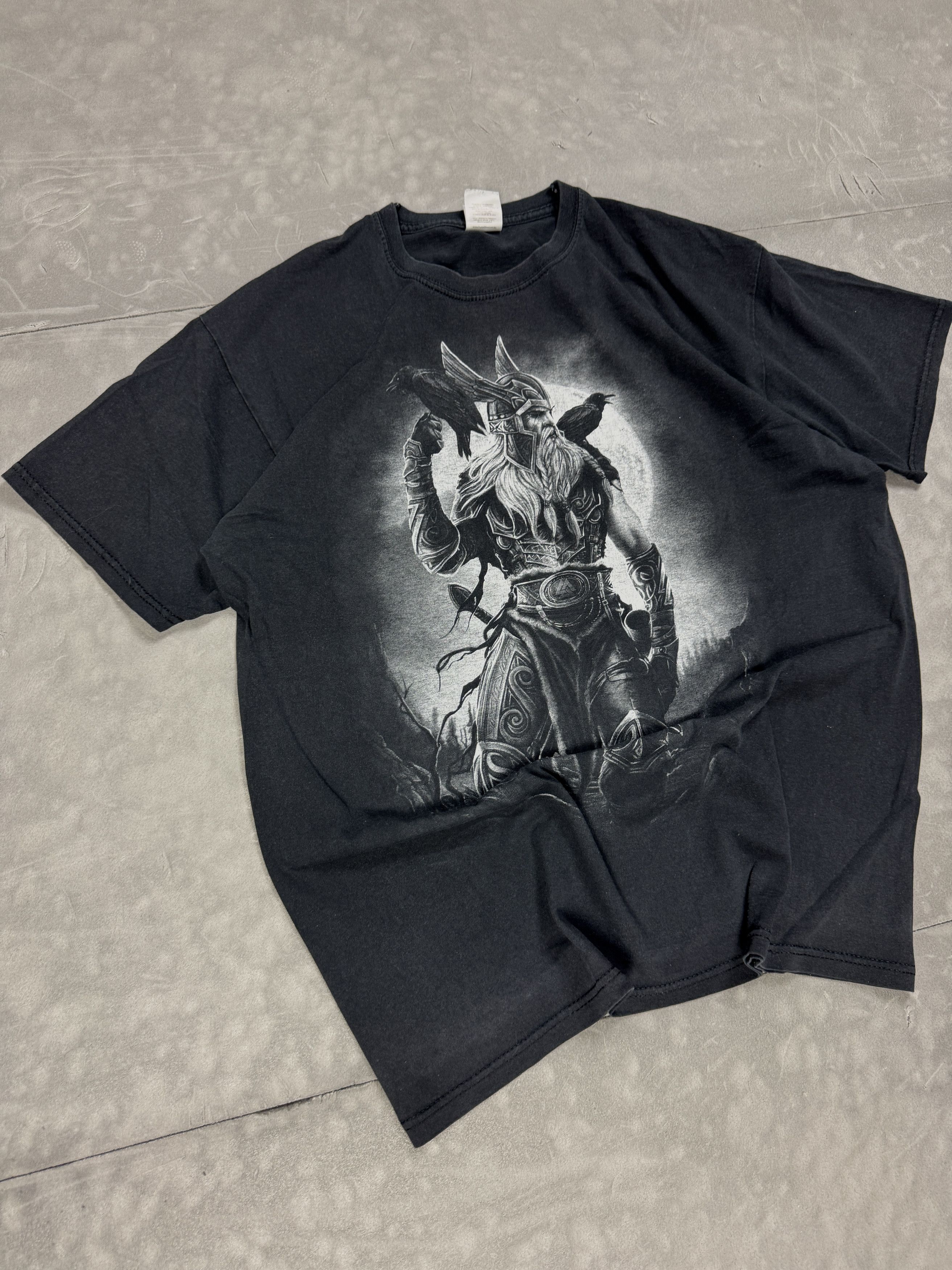 Gildan × Vintage Vintage viking big print T-shirt streetwear retro 90s 80s Size US L / EU 52-54 / 3 - 4 Thumbnail