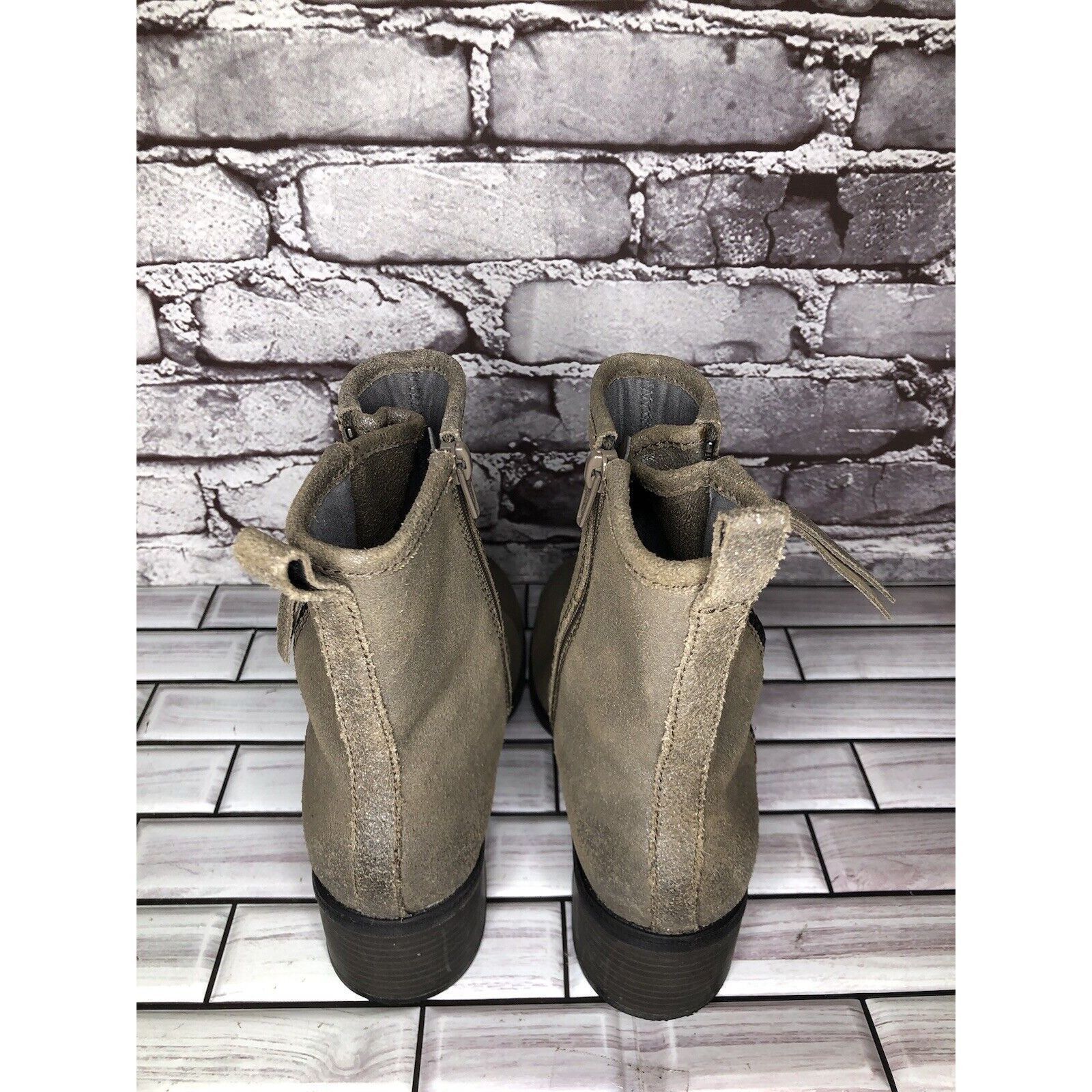 Clarks Clarks Metallic Leather Taupe Nevella Devon Zip Ankle Boots Size US 7.5 / IT 37.5 - 5 Thumbnail