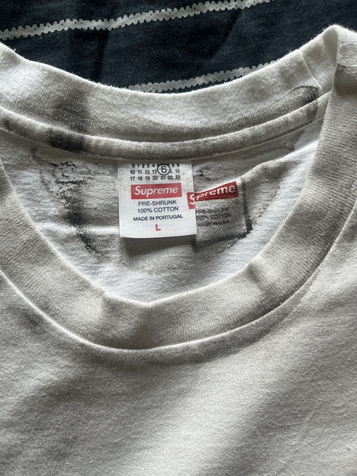 MM6 × Maison Margiela × Supreme supreme x Maison margiela Box Logo tee Size US L / EU 52-54 / 3 - 3 Thumbnail