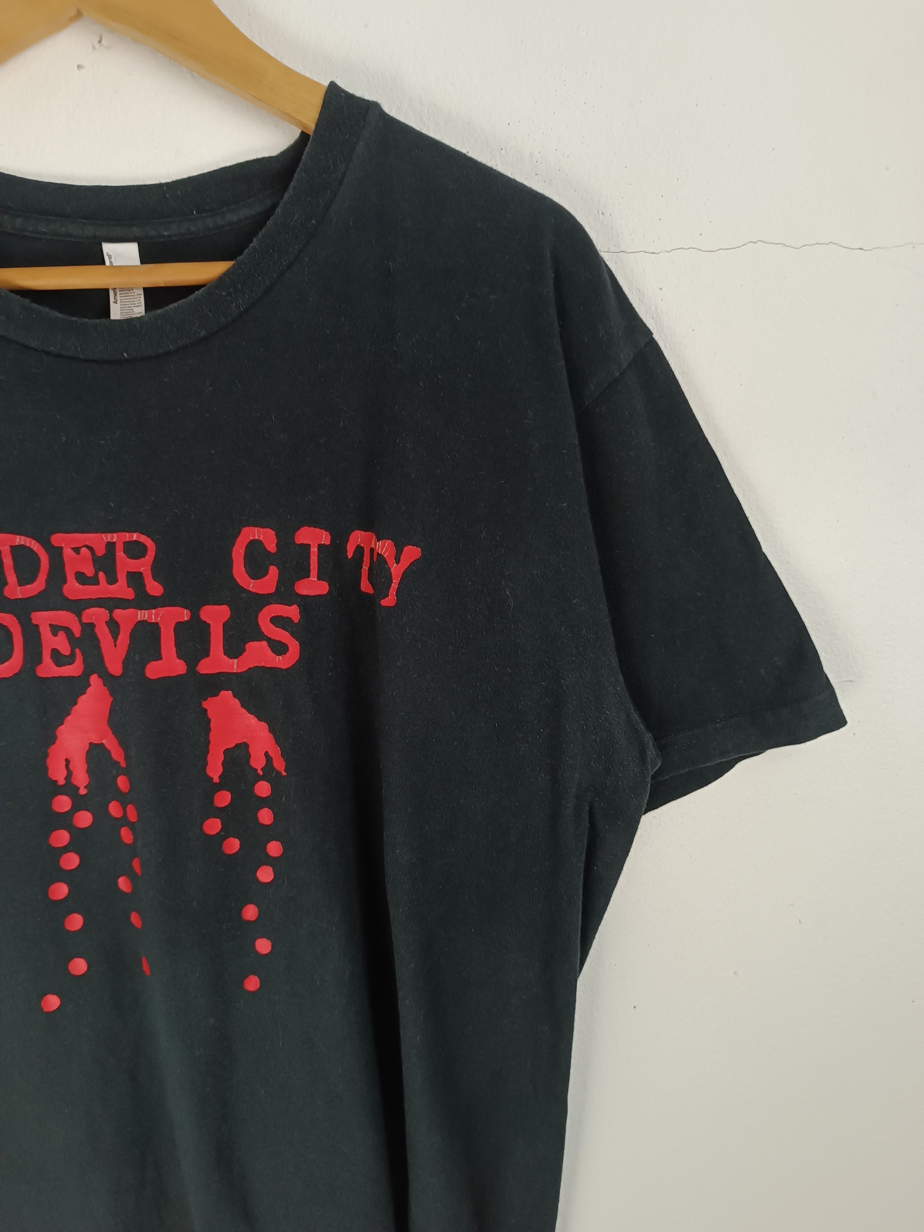 Band Tees VINTAGE Y2K MURDER CITY DEVILS FADED TEE afi melvins hole Size US L / EU 52-54 / 3 - 6 Thumbnail