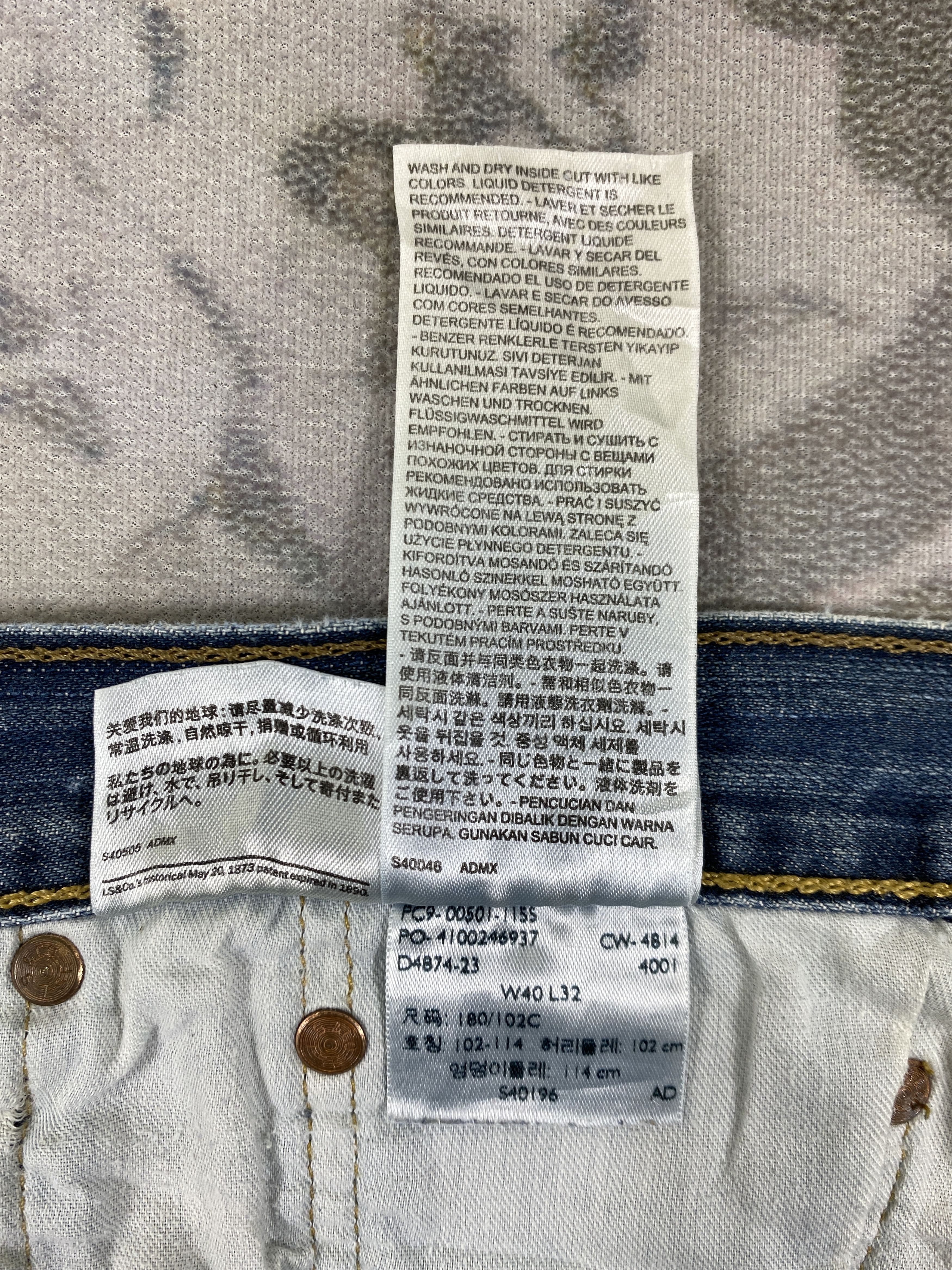 Levi's Distressed Blue Vintage Levi's 39x31 Denim -JN1475 Size US 39 - 11 Thumbnail