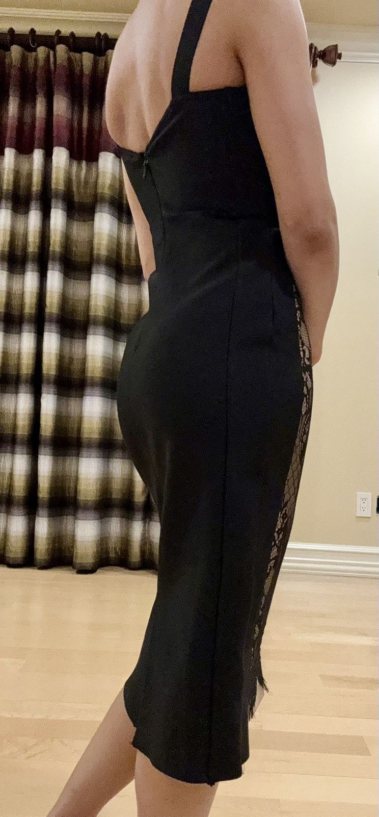 Fashion Nova Fashion Nova Black Lace Overlay Midi Dress with Nude Lining Size S / US 4 / IT 40 - 3 Thumbnail