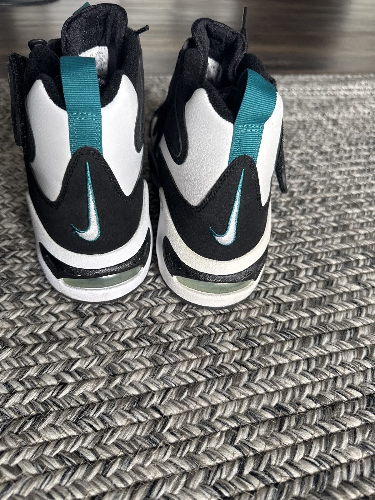 Nike Nike Air Griffey Max 1 “Freshwater” 09 Release Size US 9.5 / EU 42-43 - 4 Thumbnail