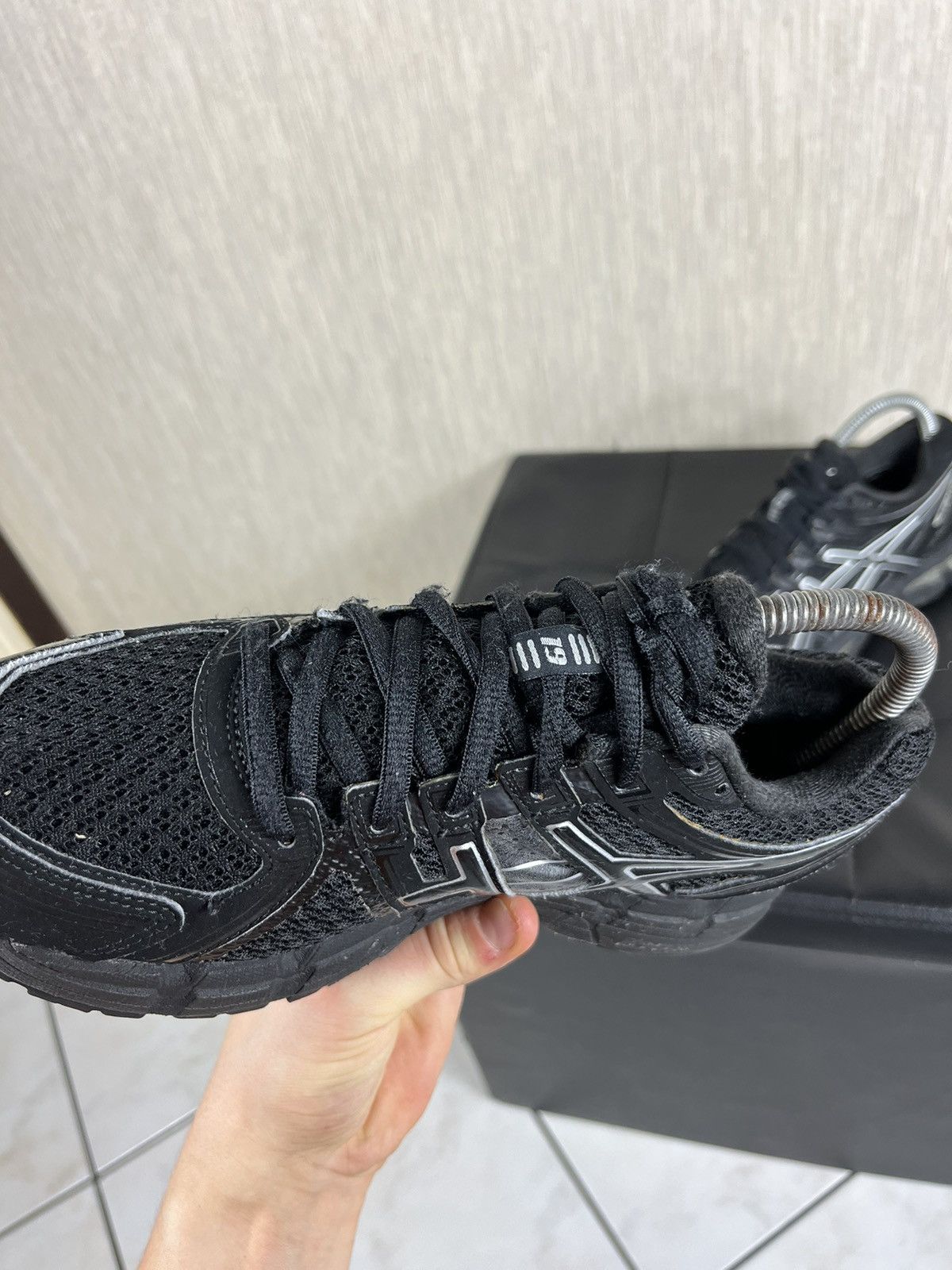 Asics × Vintage Vintage Asics gel-kayano 19 black silver mesh sneakers shoes Size US 7 / EU 40 - 9 Thumbnail