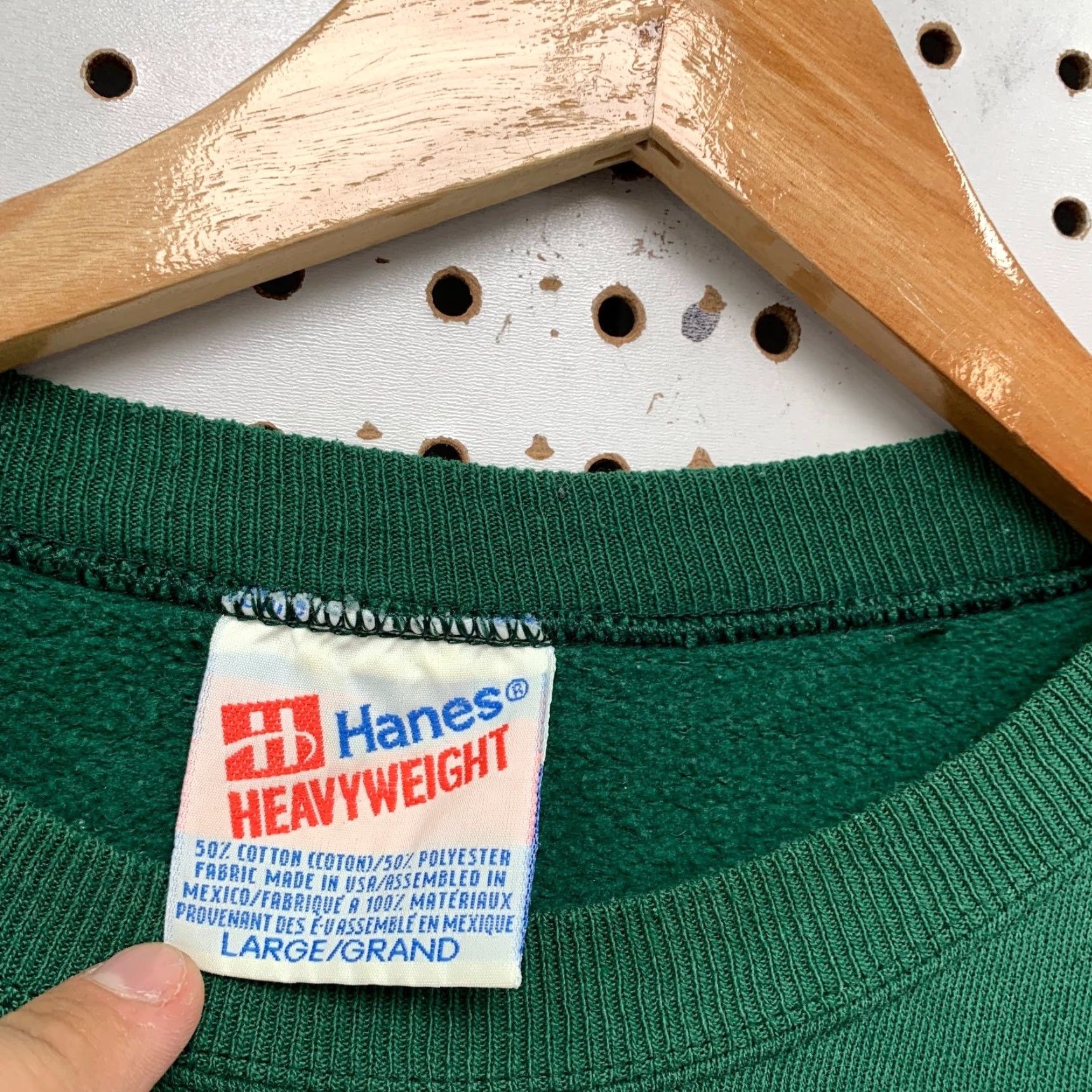 Hanes VINTAGE Feed The Children Sweatshirt Mens Large Green Fleece 90s Crewneck Heavy Size US L / EU 52-54 / 3 - 4 Thumbnail